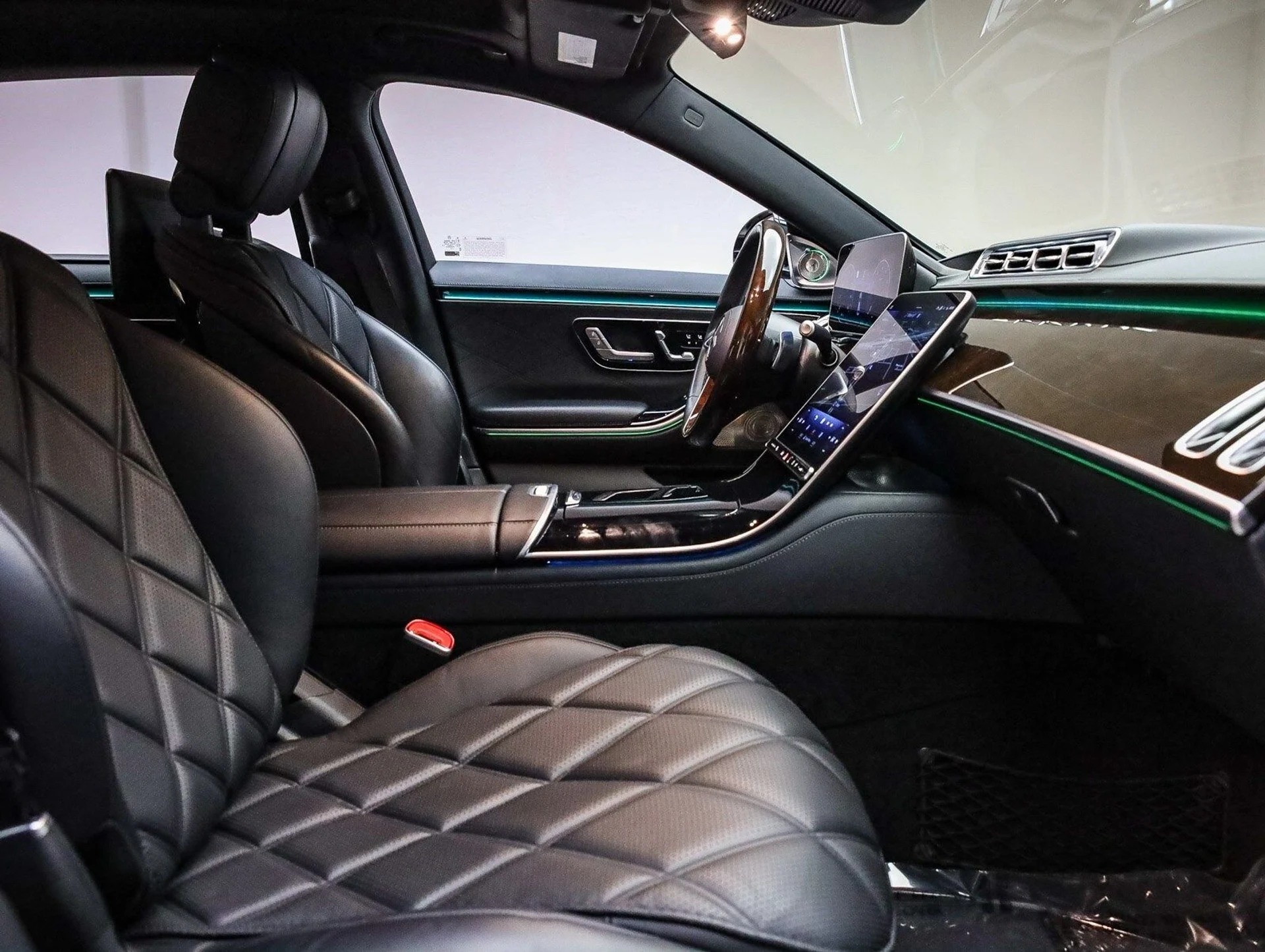 mph015_585934580_4a16ad6dda5c6102a4e618f8ce2f2840x_07b9571a51