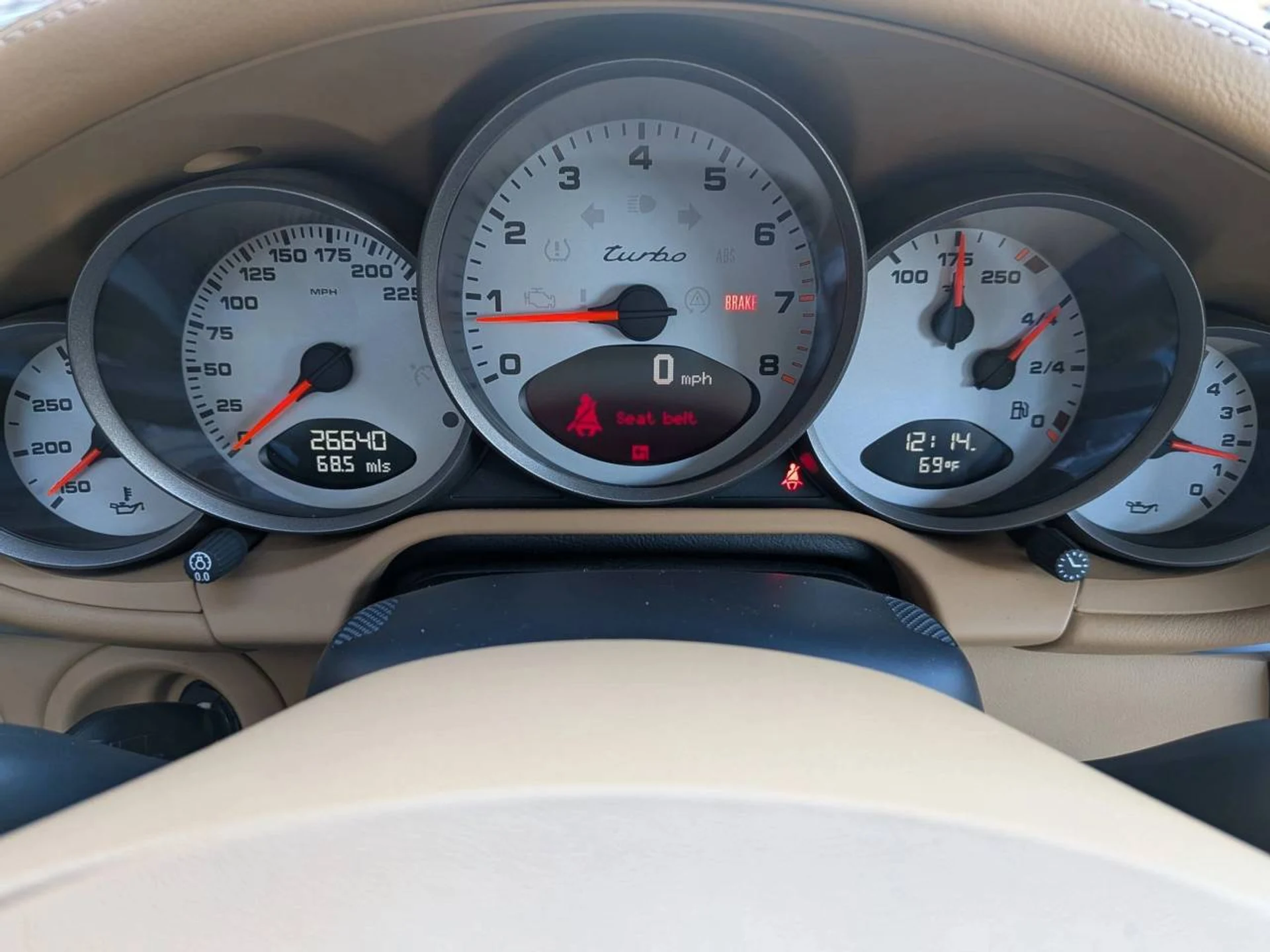 mph015_58945476_ee4c88a516e14f615c226b19c09fd583_024d4dd860