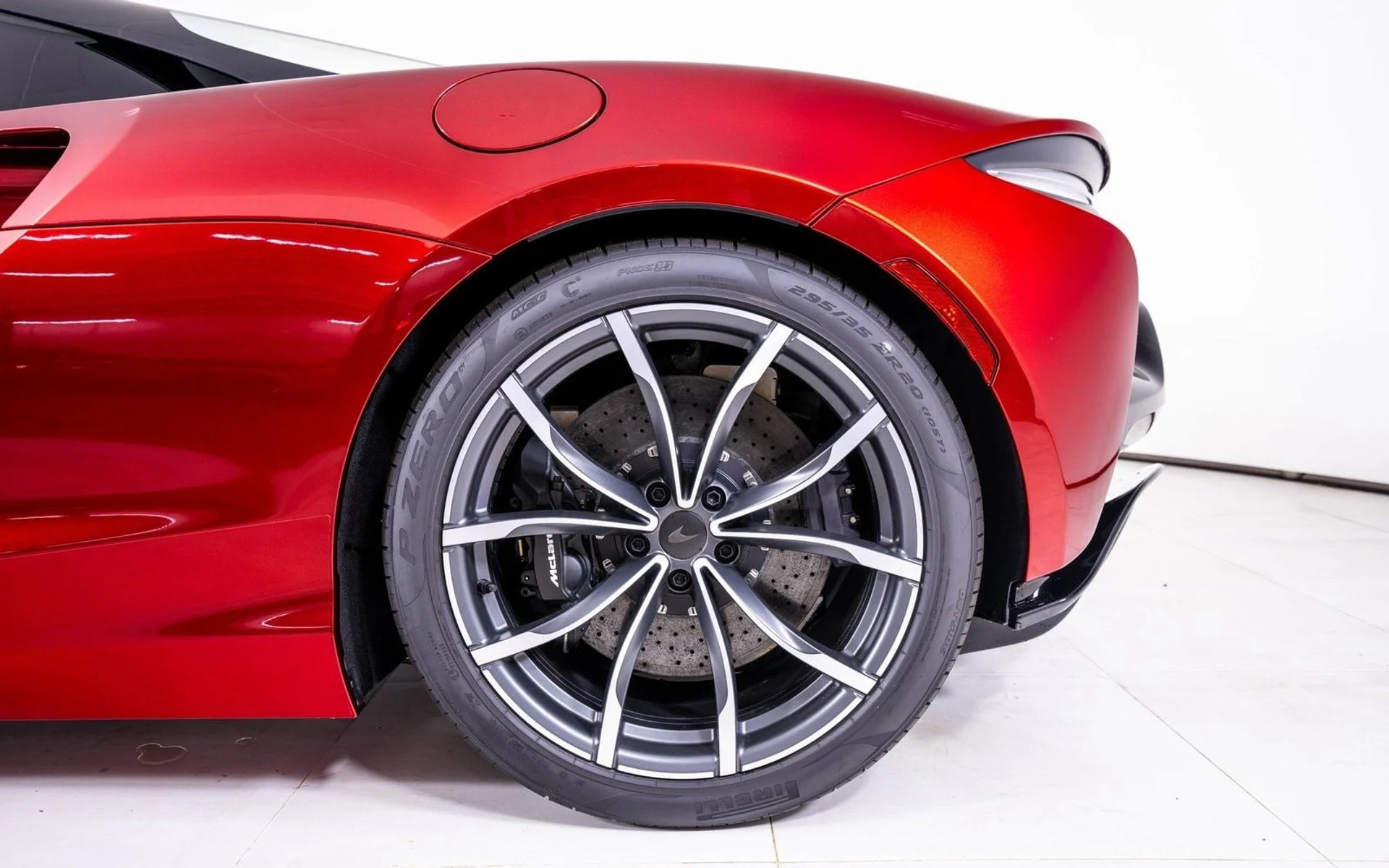 mph015_590493927_77529105ec93925e99601bf5a5f72d45x_4042f8b318