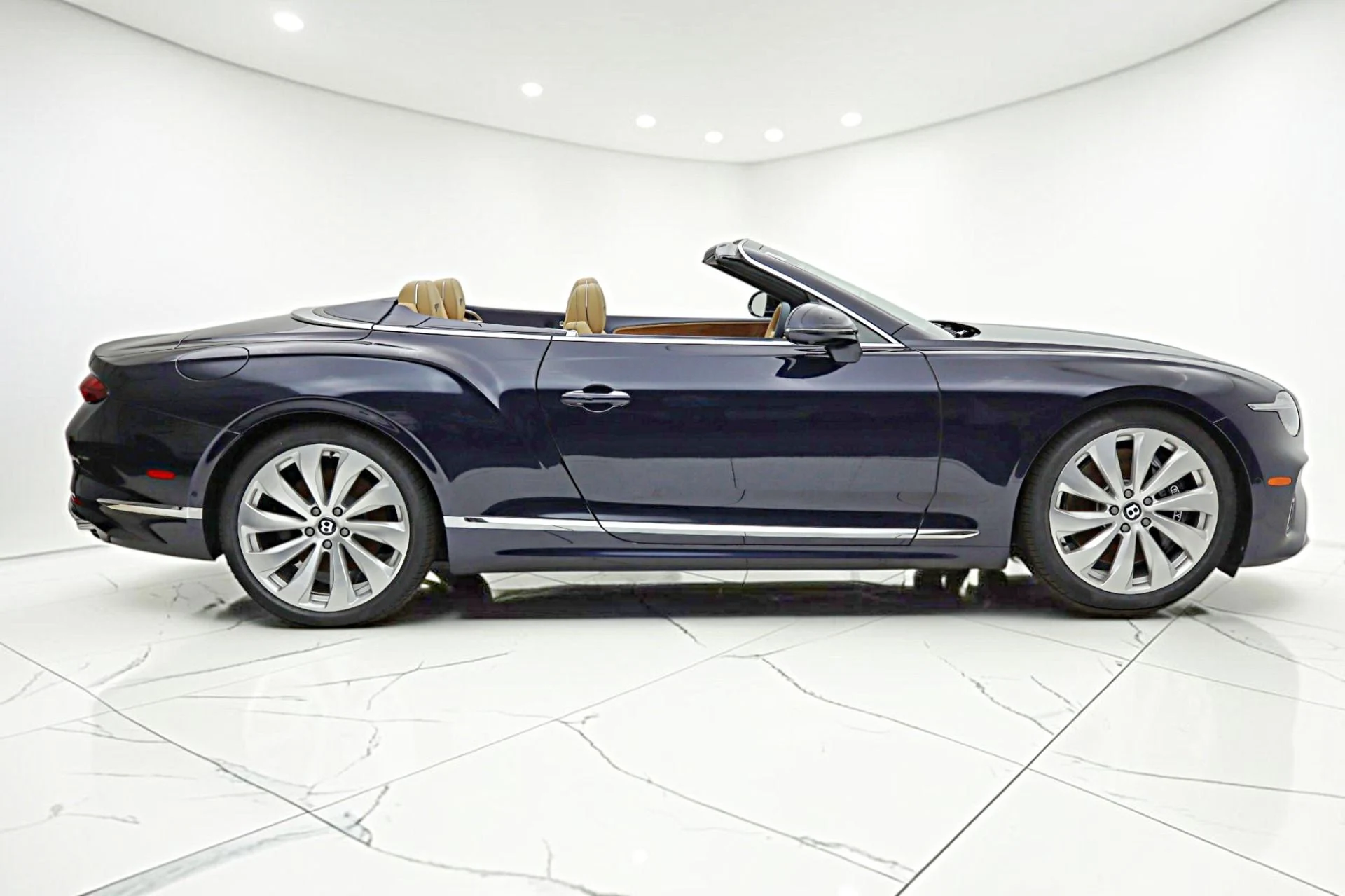 mph015_592201931_New_2026_Bentley_Continental_GTC_063097762b