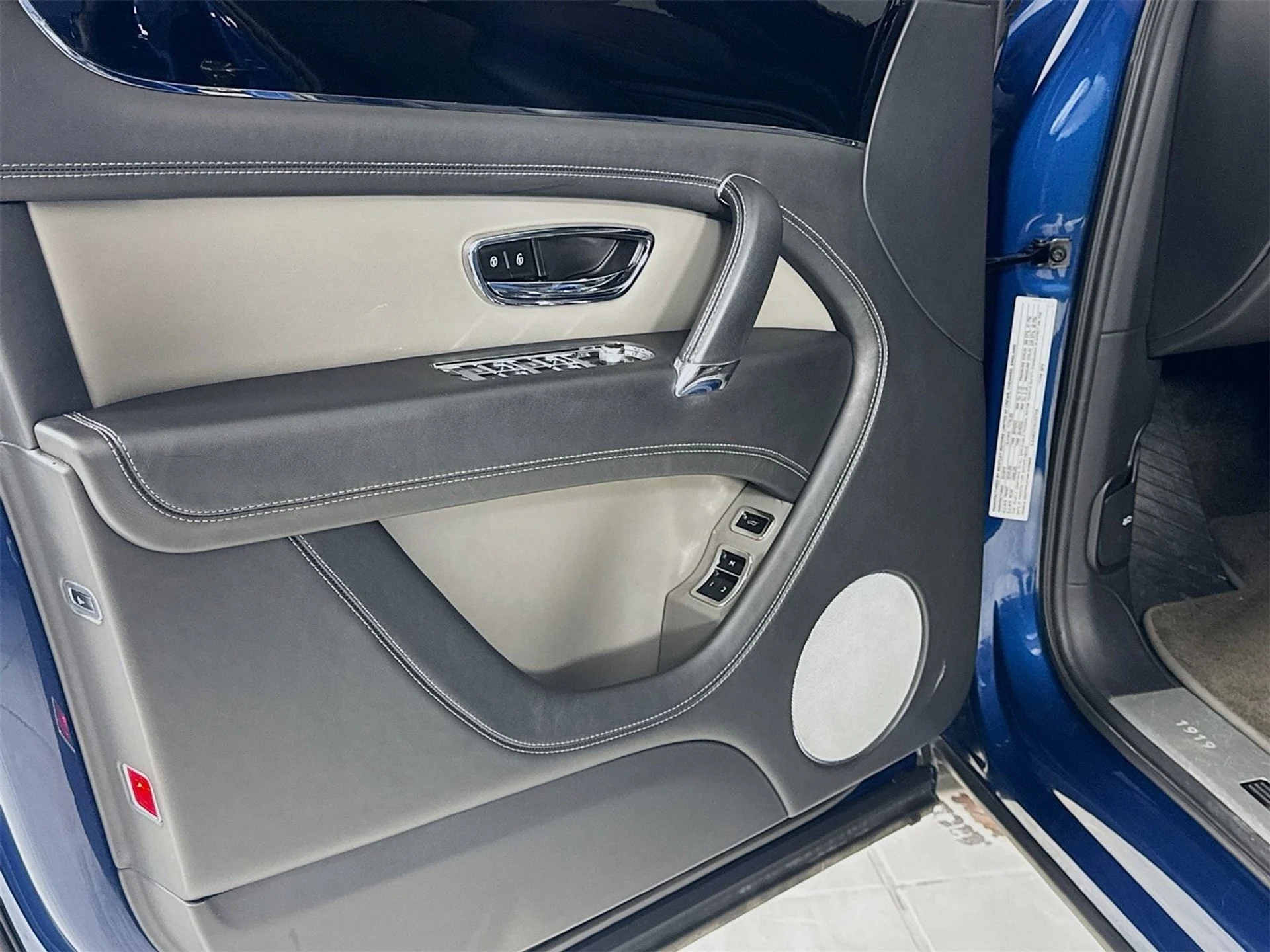 mph015_596202731_544f359557a65ac693b37aa3d9c96f87x_c04599c44e