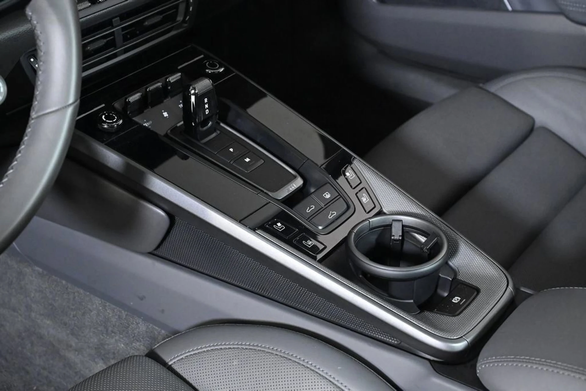 mph015_597651157_df94f92bd0be4eb39017ff0b16b0c3a4_fa7ef9a579