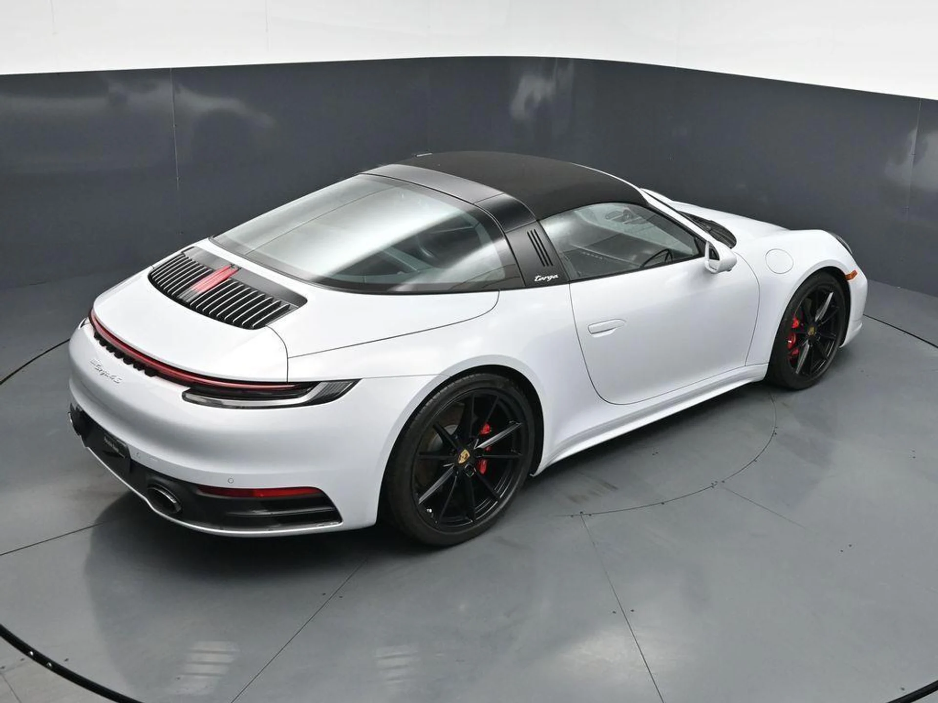 mph015_599112242_lrrb32_I0r6_Dbfli2_YZ_Sm_D6d2534_8db49a4585