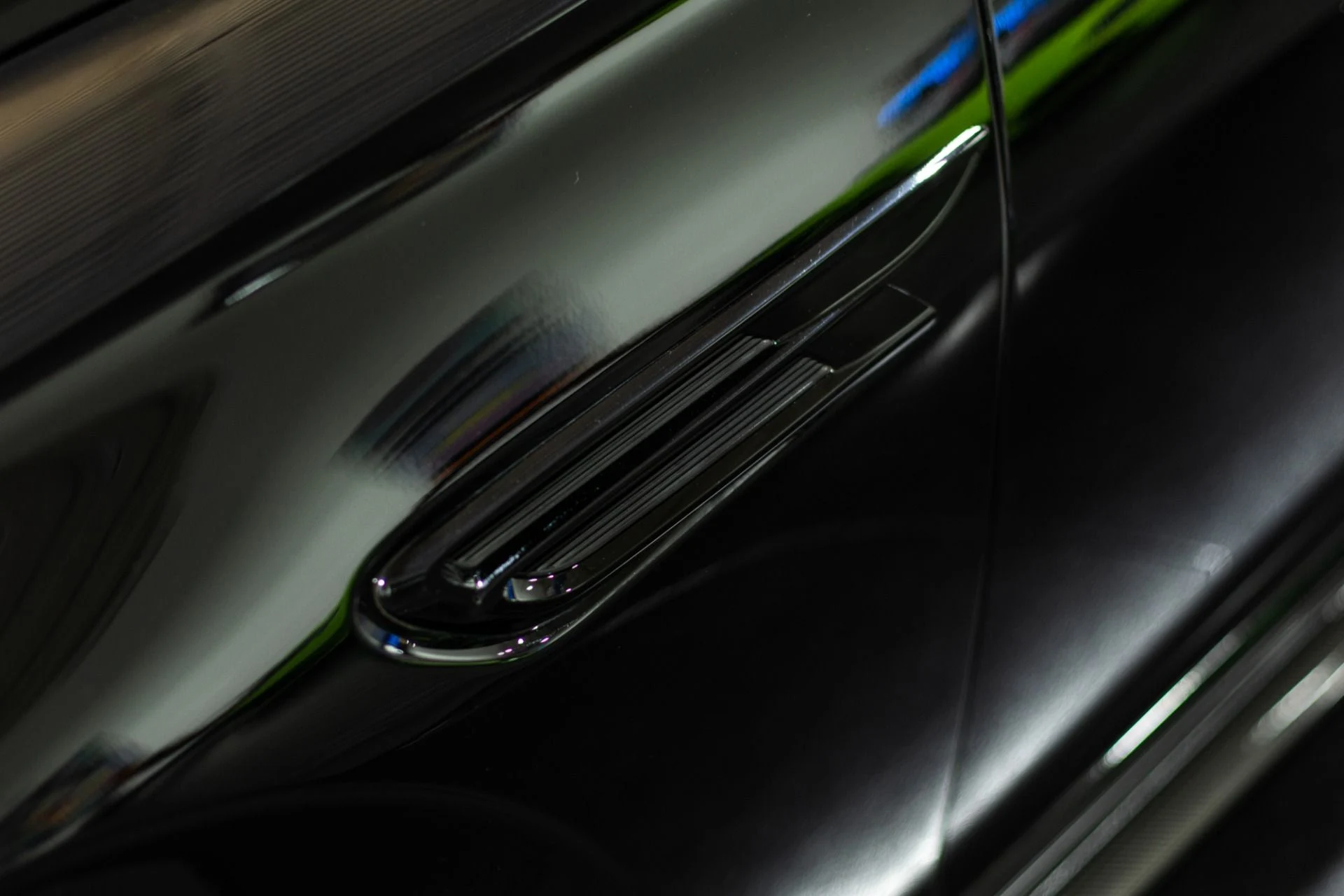 mph015_604965716_Used_2021_Bentley_Flying_Spur_W12_First_Edition_w_Carbon_Exterior_Pack_1753796135_c9ef48268b