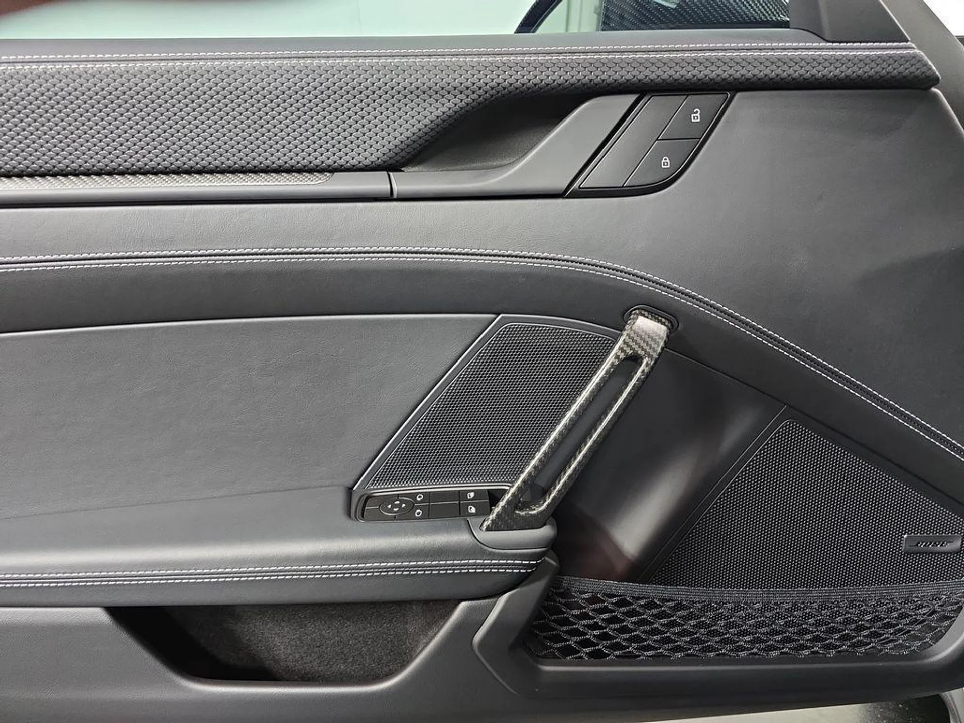 mph015_605650607_u759el_W0n_EP_5w_HFB_Qw_Vksz_Spog_2e8786aacc