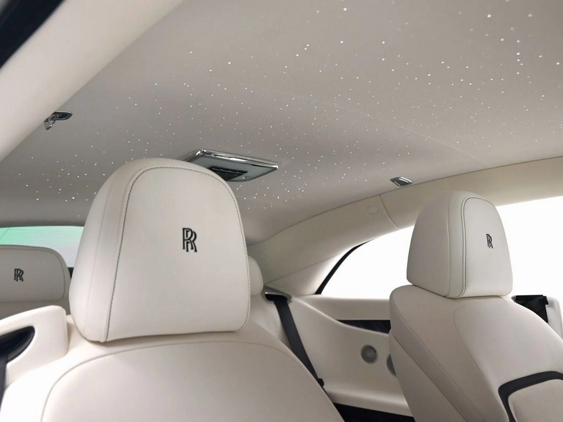 mph015_609577370_21b3b1edf657d278a0a404ced36bcf4d_6bfbb5c338