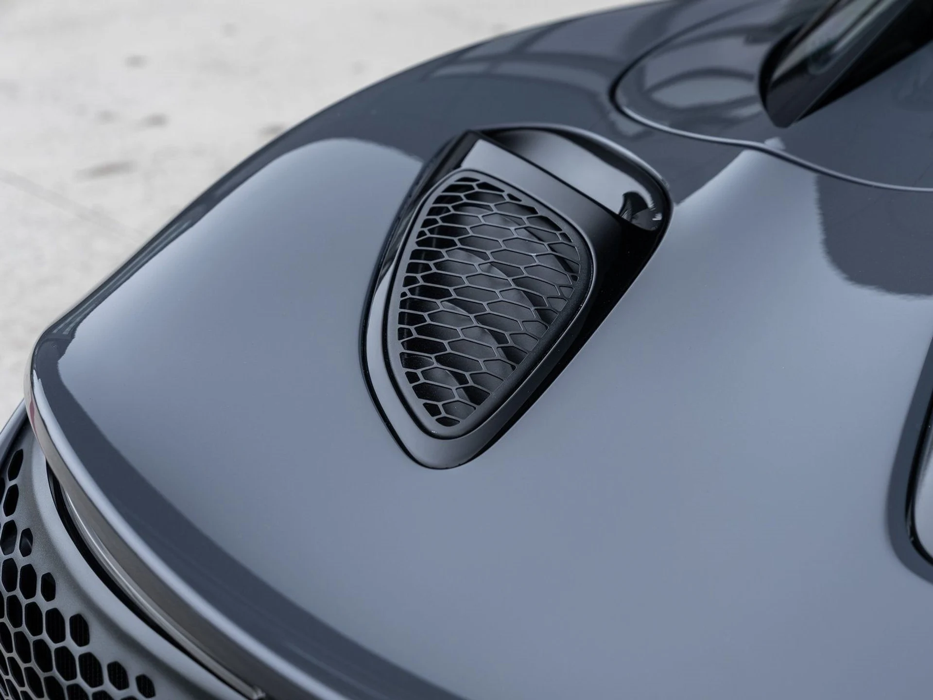 mph015_612471976_16_24dc5b361e