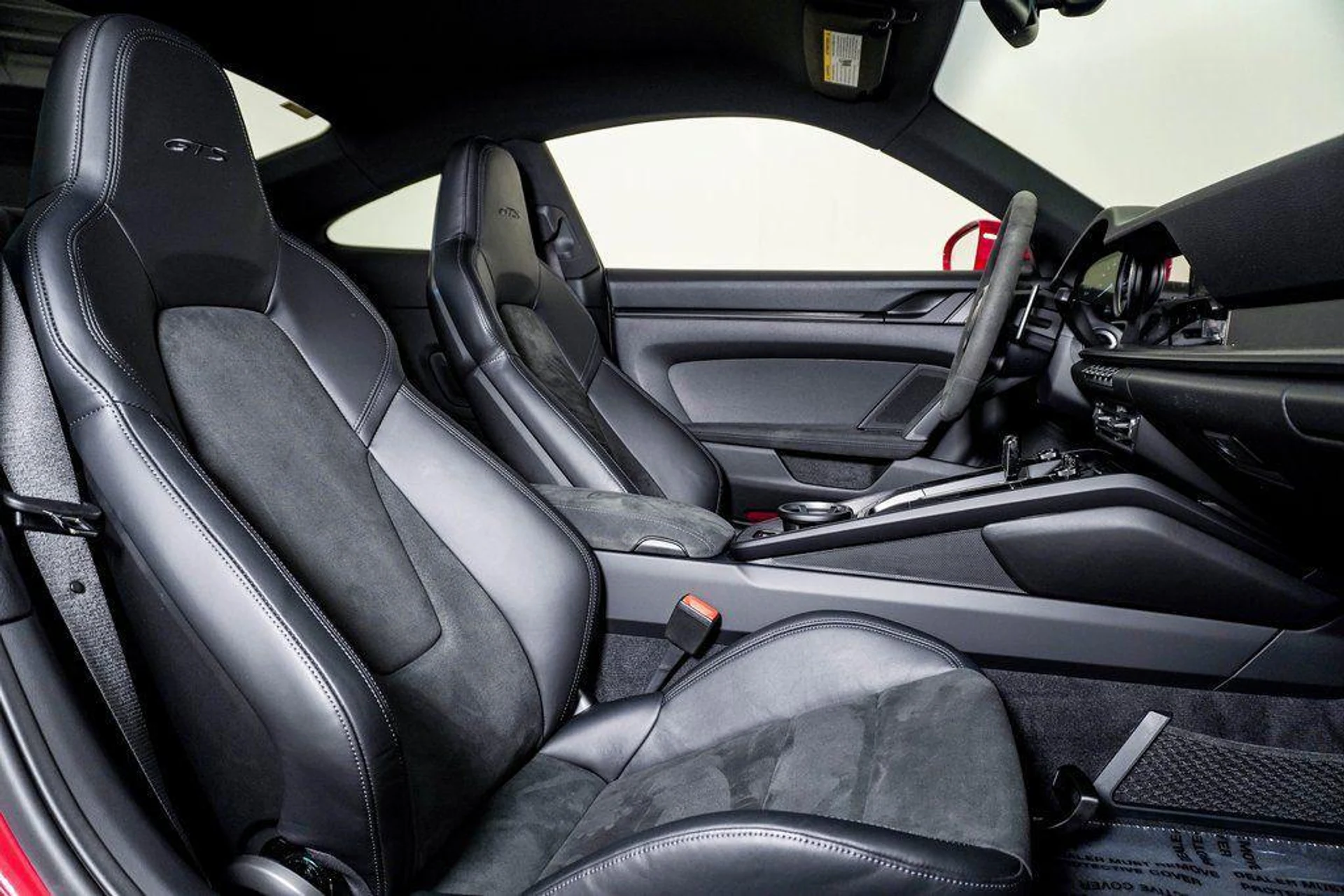 mph015_612635780_vm_Dh3_NXKL_Jvl4q7lh_Nlc_Z_Jzu_U_ecbd47bc4f