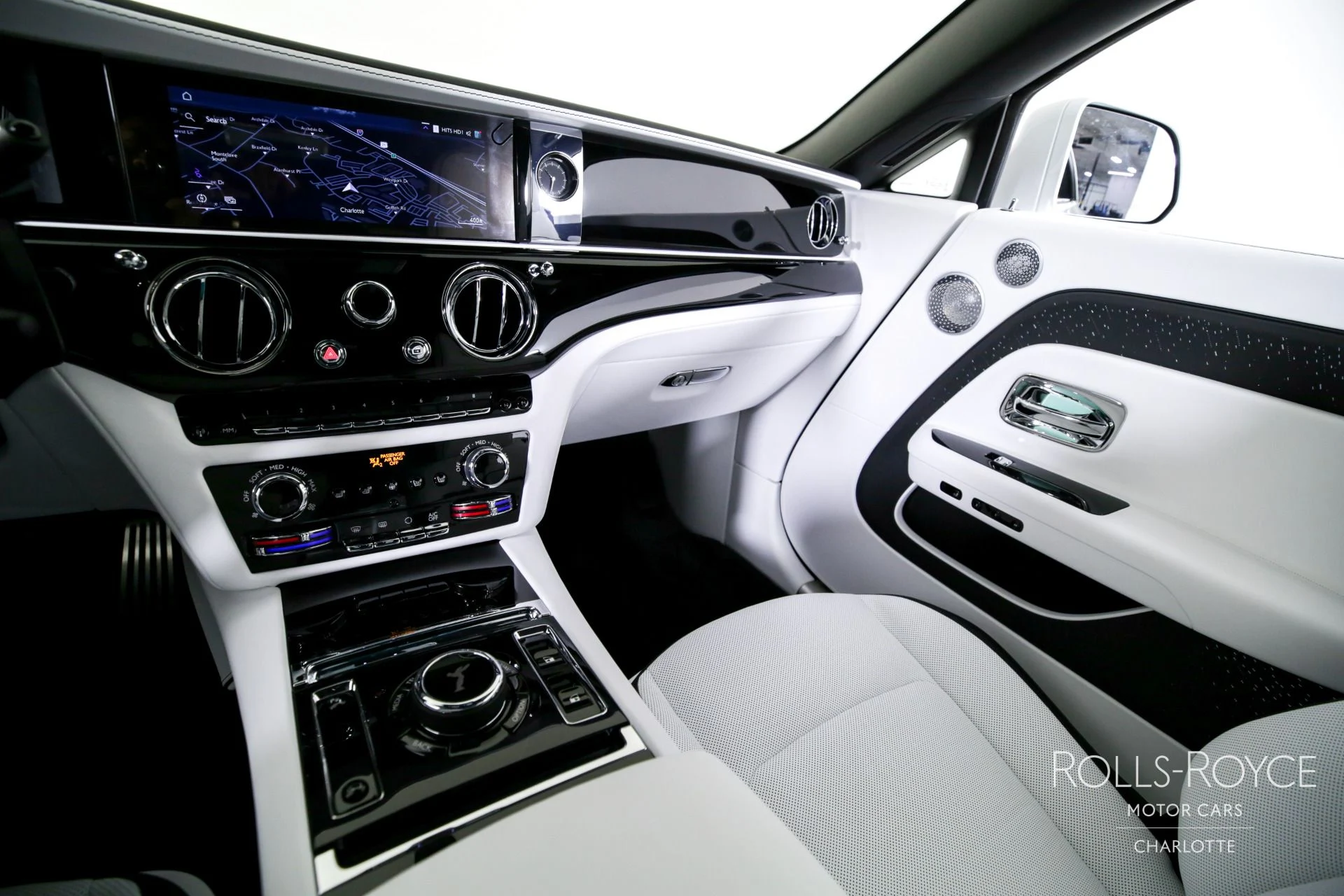 mph015_619514497_Used_2024_Rolls_Royce_Spectre_1712872063_d0351ce558