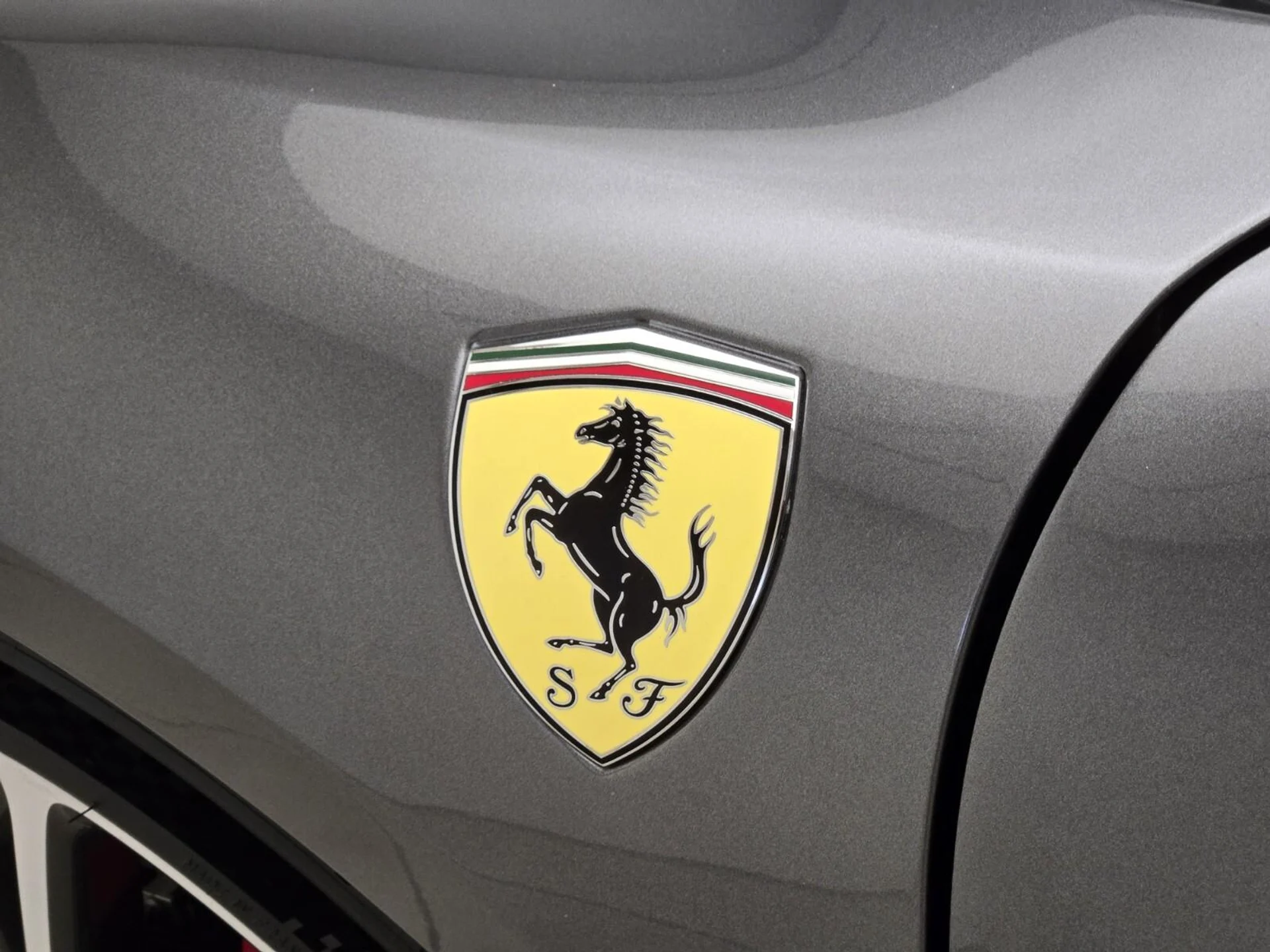 mph015_621458553_Used_2022_Ferrari_296_GTB_1760166085_594de591eb
