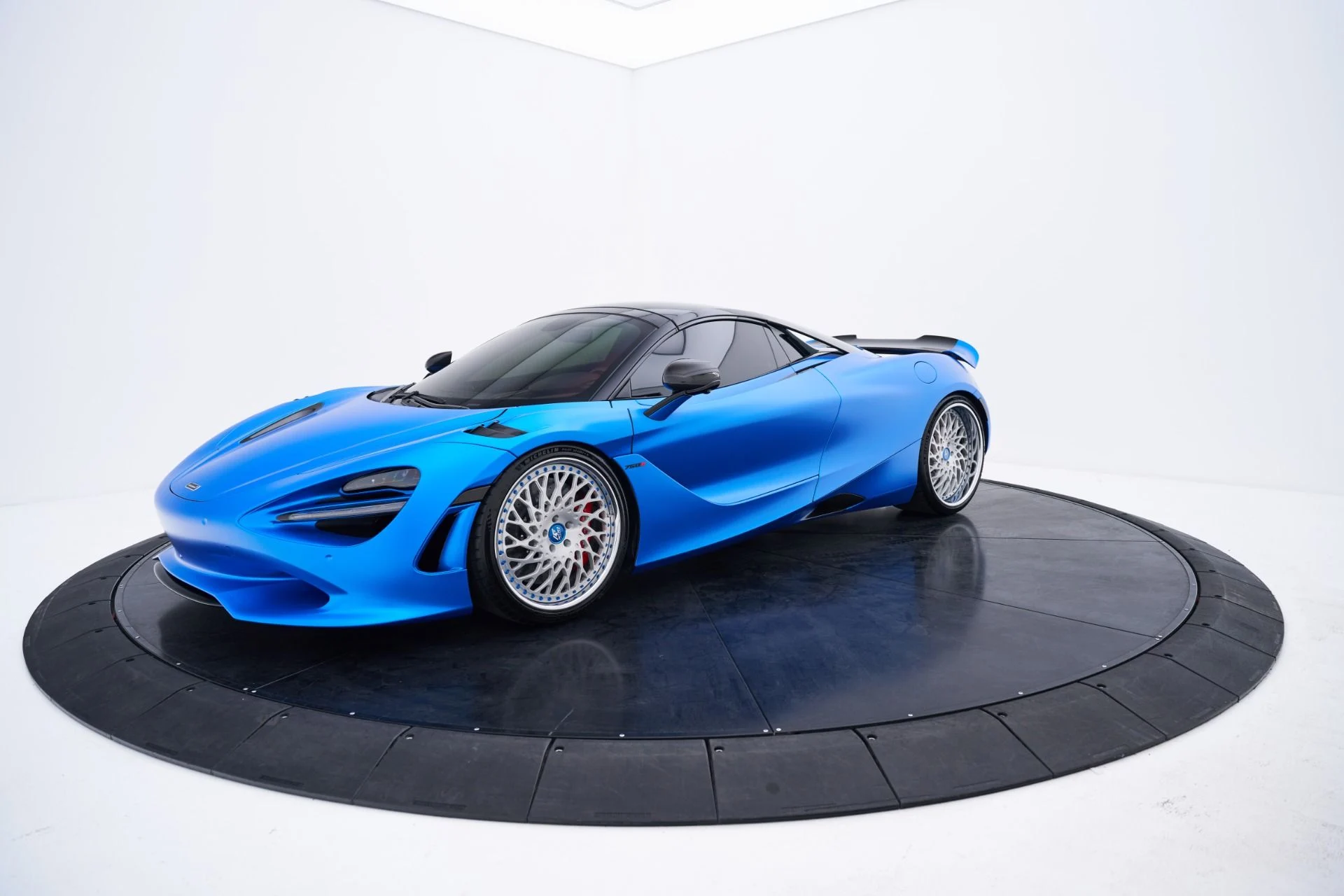 mph015_623071616_Used_2024_Mc_Laren_750_S_1793147364_6e24fe1699
