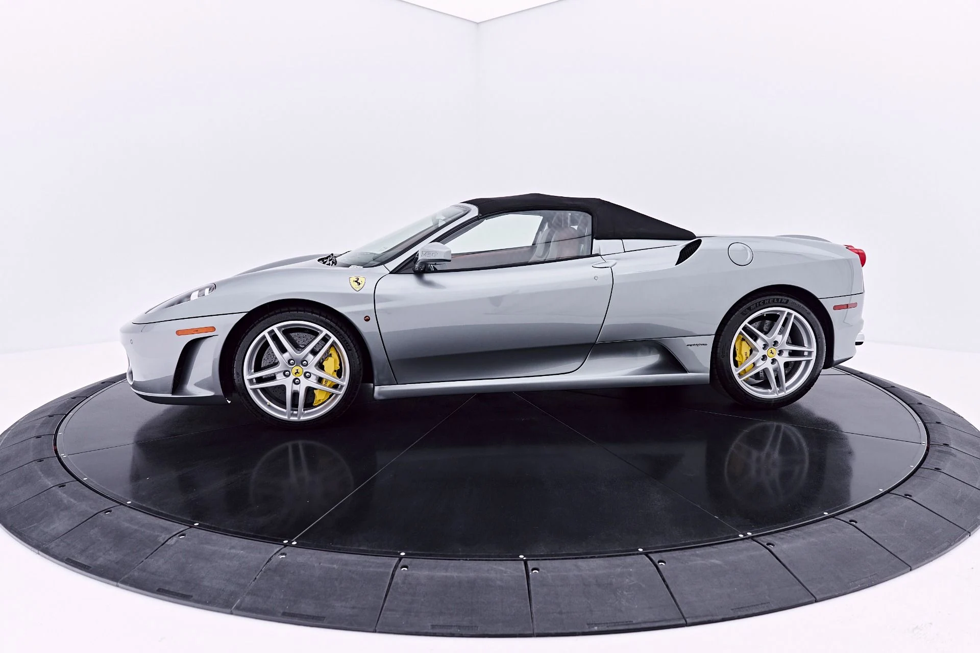 mph015_623175540_Used_2009_Ferrari_F430_Spider_1782842815_44c979b1c3