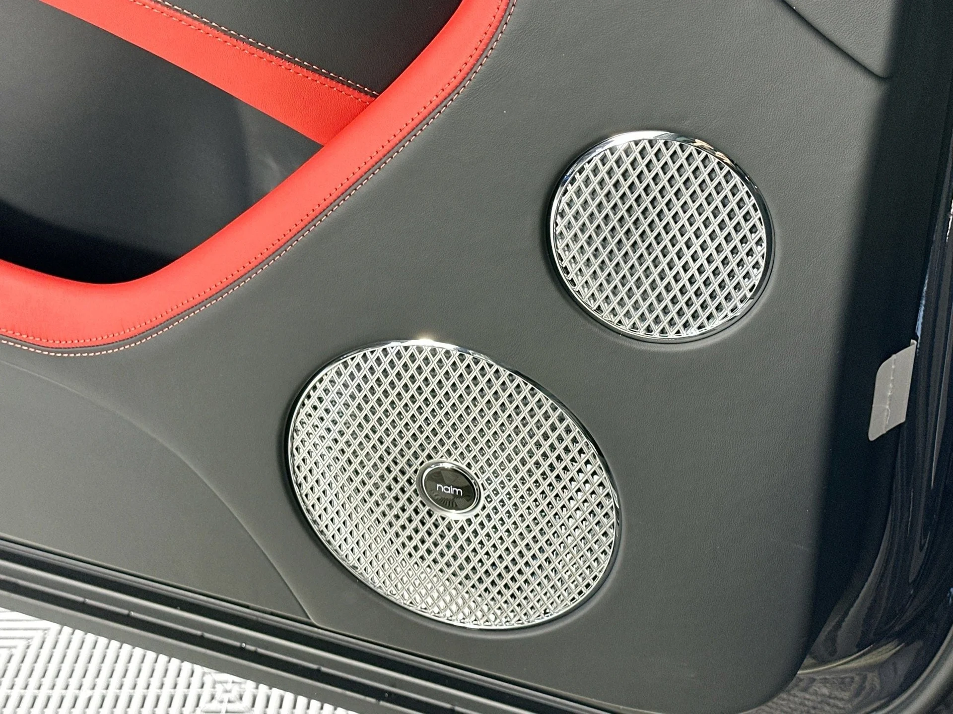 mph015_626949338_16_fadc0dce0c