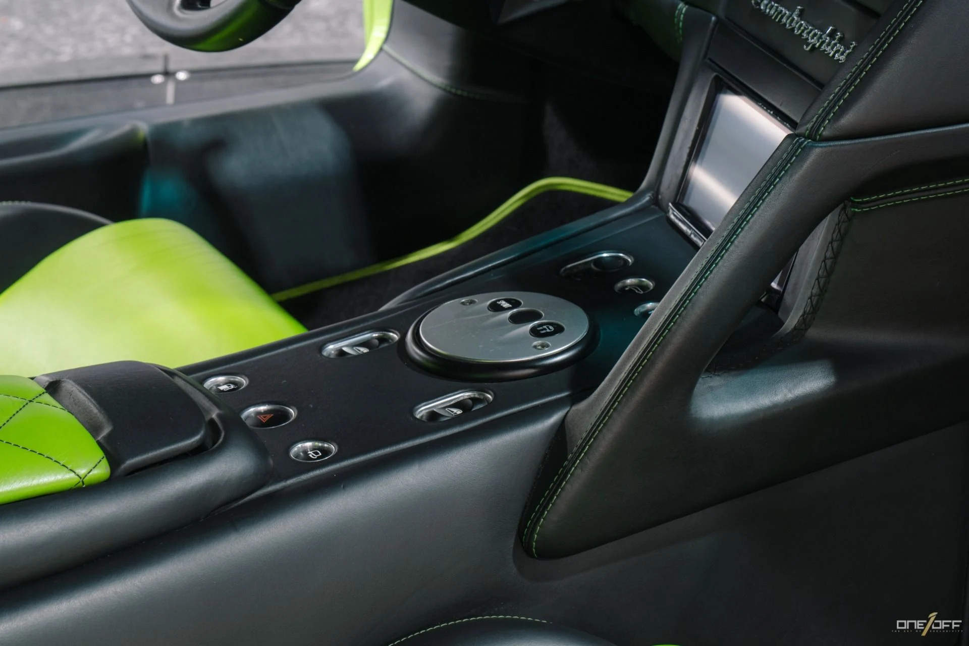 mph015_630591327_Used_2008_Lamborghini_Murcielago_LP_640_In_Verde_Ithaca_Pearl_with_Service_Records_1754337489_68f59ba73d