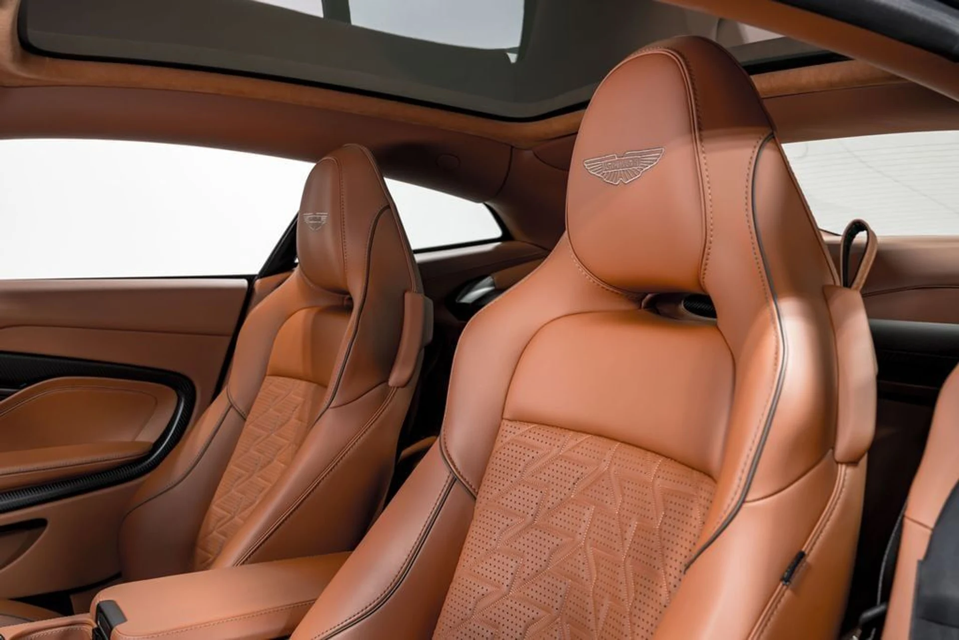 mph015_643195645_3aae38b6b4225e60d2e4ba6a5c231c3ax_6787f9bc40