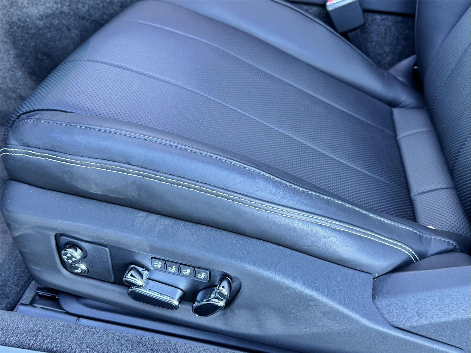 mph015_648963416_435c12476c3def34b68527d08d7bf1b6_6b631ec698