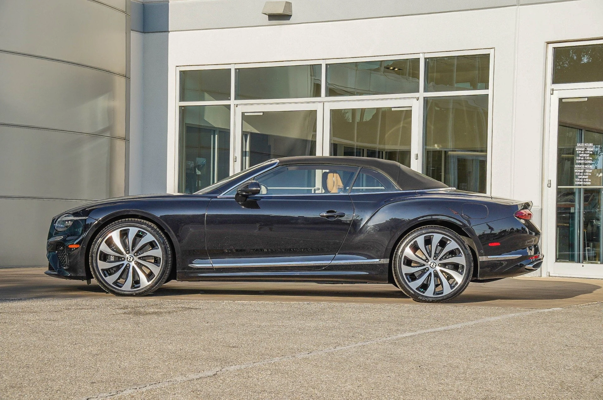 mph015_652495298_Hi_Tech_Luxury_Imports_LLC_SCBDP_4_ZG_6_TC_025074_image_15_bc922211d3