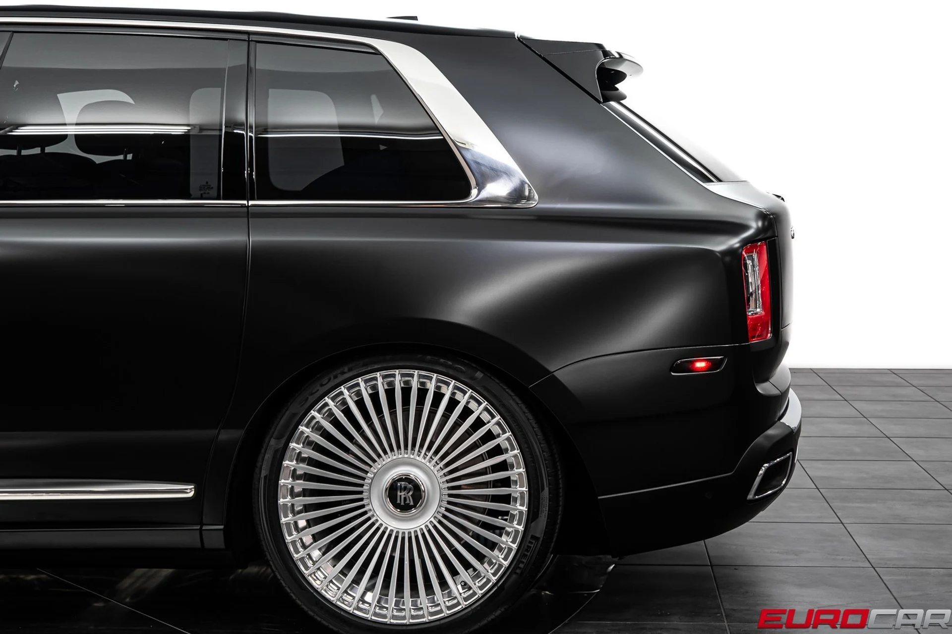 mph015_653924089_64f33666_cf01_43cf_8b60_b4defacab683_3a9605875c