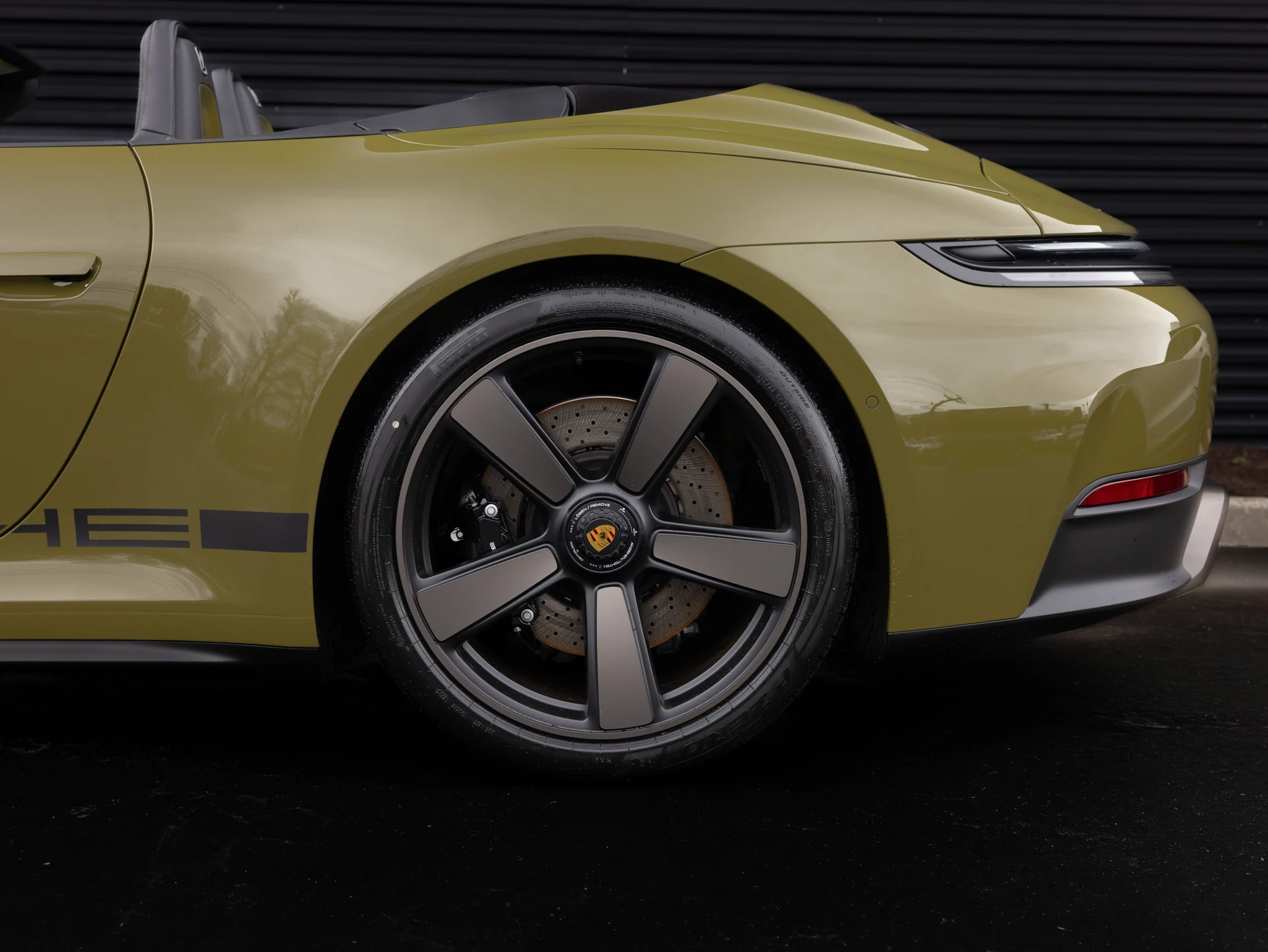 mph015_65424251_aea33cb1dca86e9aee16cbf1e2a9e55f_69c743b849