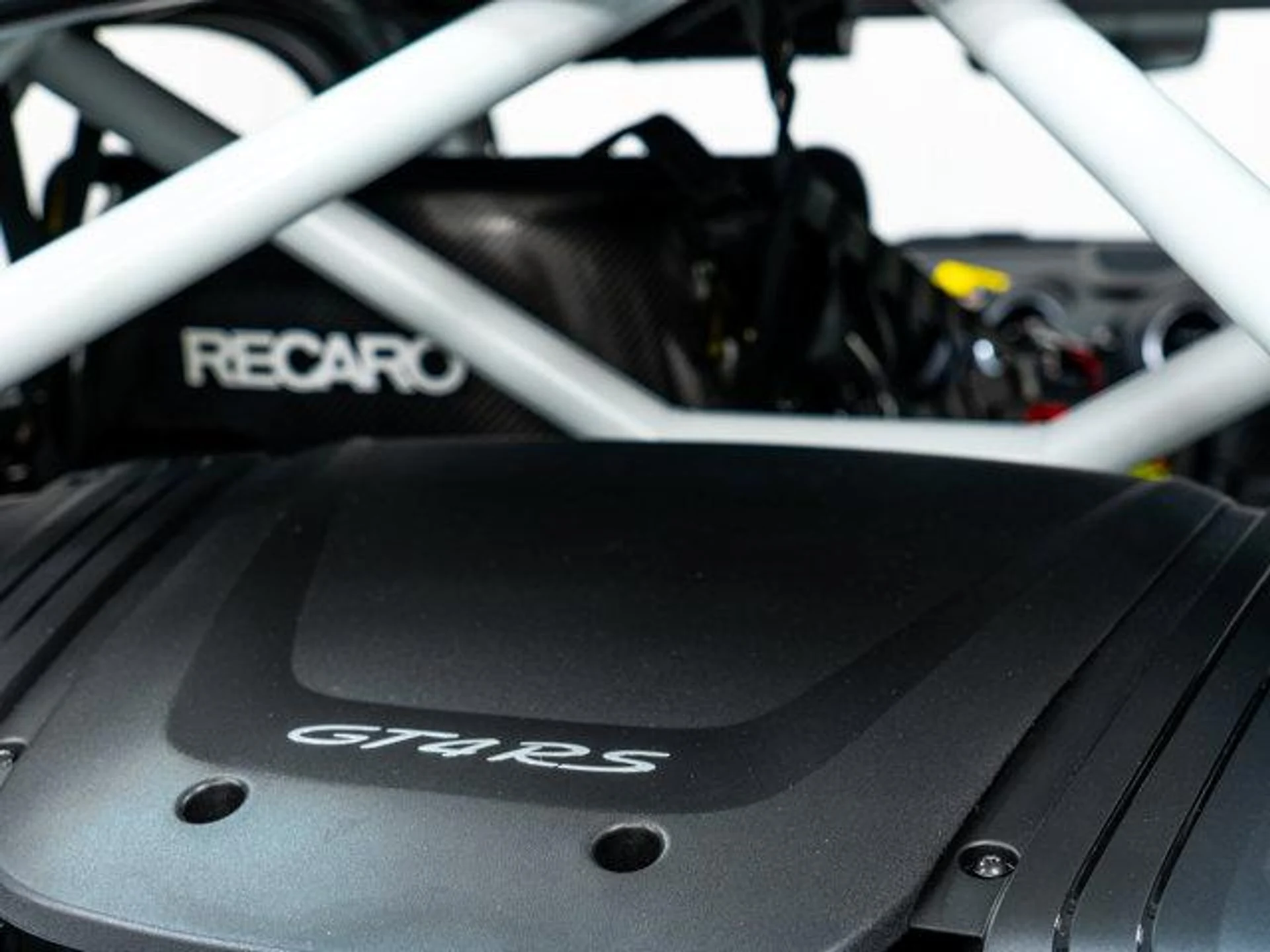 mph015_66146089_EFH_0_C4_DO_0_GFJRRU_Ap_L1_VV_7_Fy_PV_4_a1f48dbcee