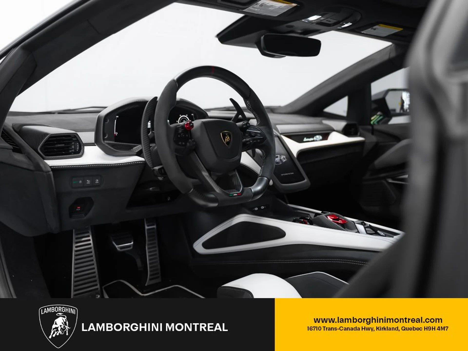 mph015_666399984_jpg_v_1763462036_658d358d61