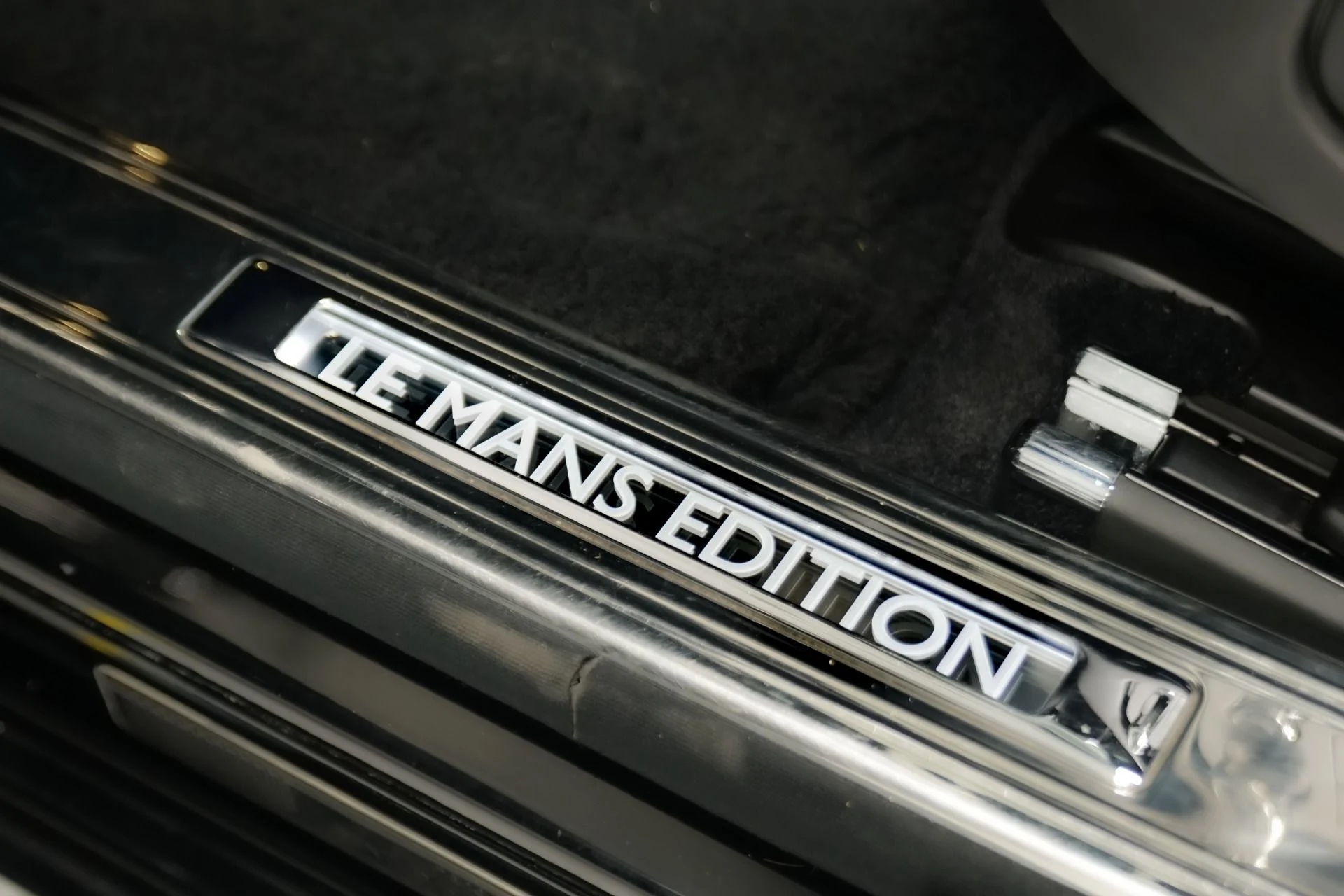 mph015_671607104_Used_2013_Bentley_Mulsanne_1769559234_a5ac7a7cb2