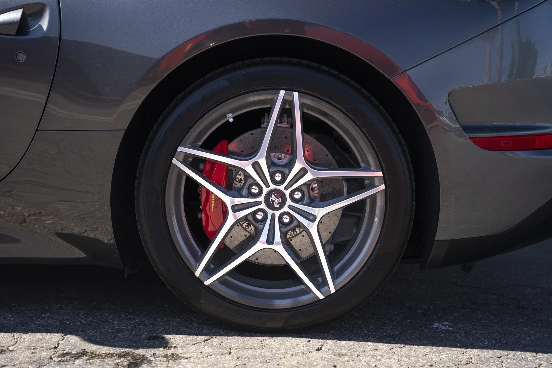 mph015_67368843_c855a1cc3565410988e0445eb353b7b4_b641a2caec