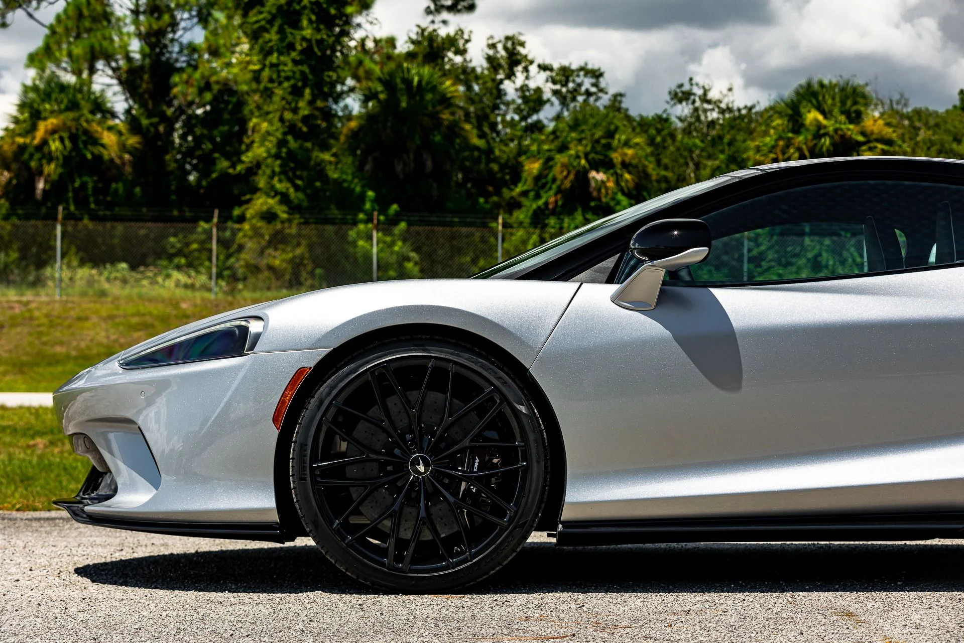 mph015_68244073_137_p16_l_9490439d41