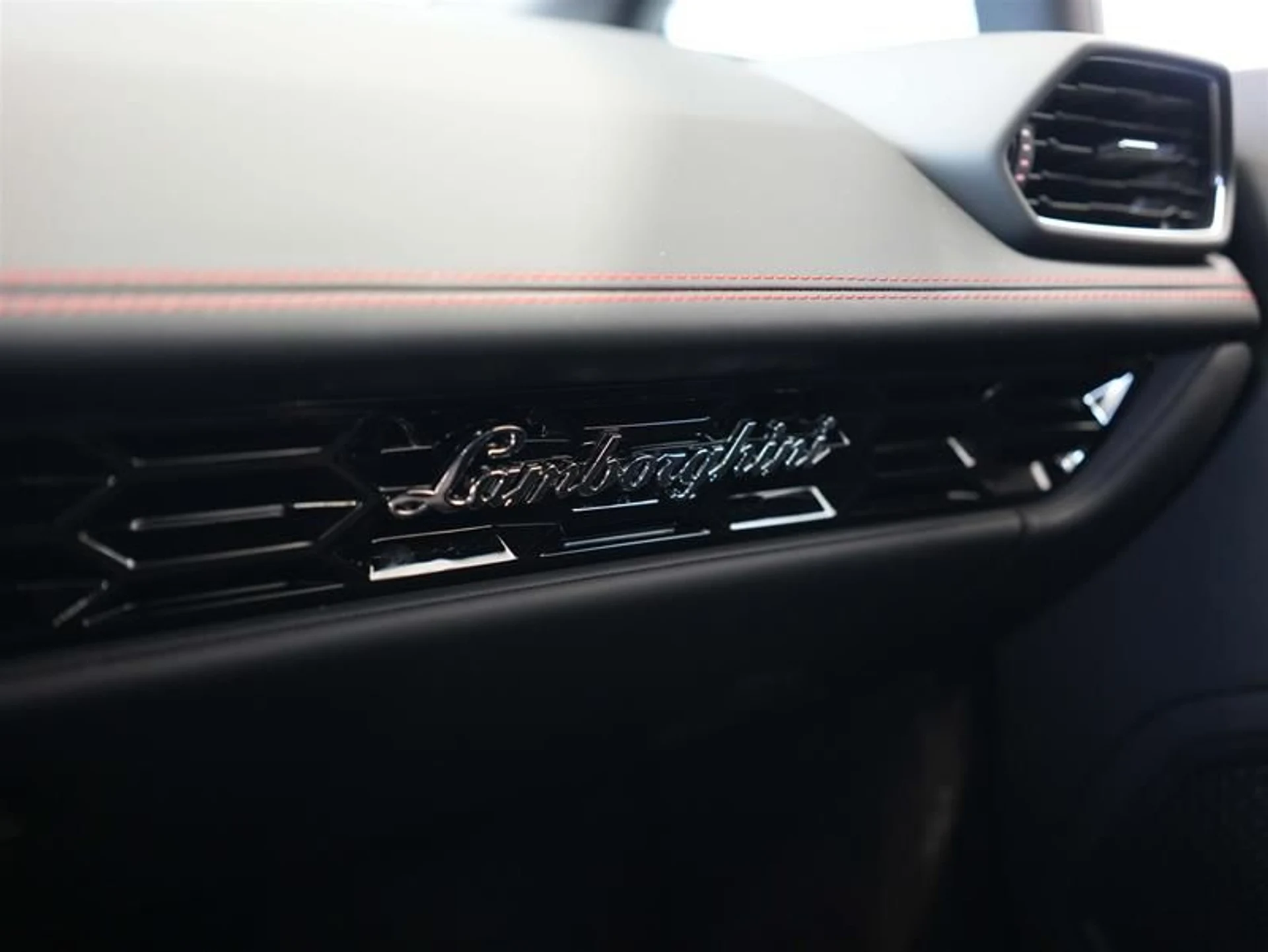 mph015_685837634_q2zdxbfm_3532ed290f