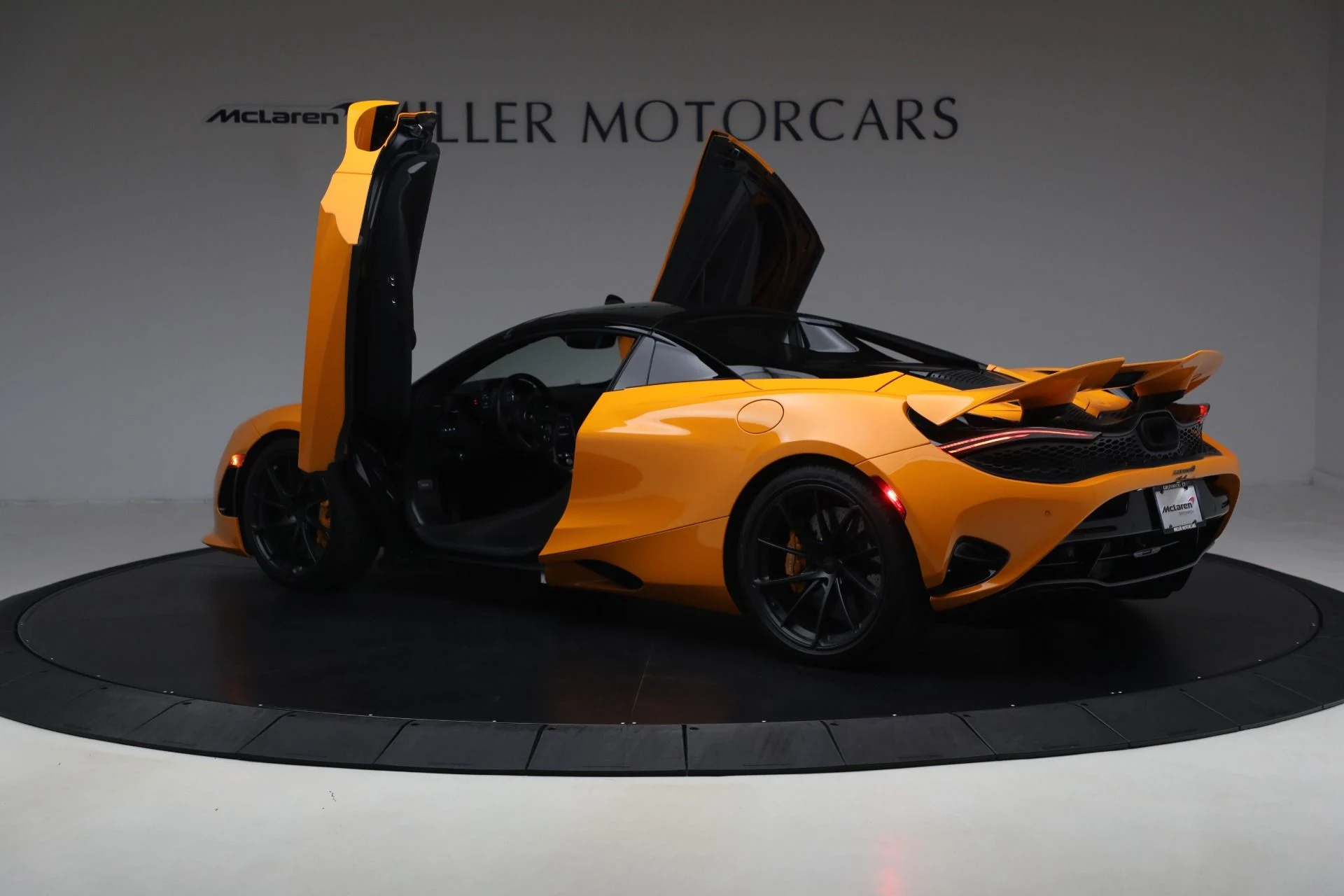 mph015_686388250_Used_2025_Mc_Laren_750_S_Spider_Performance_9420be2058