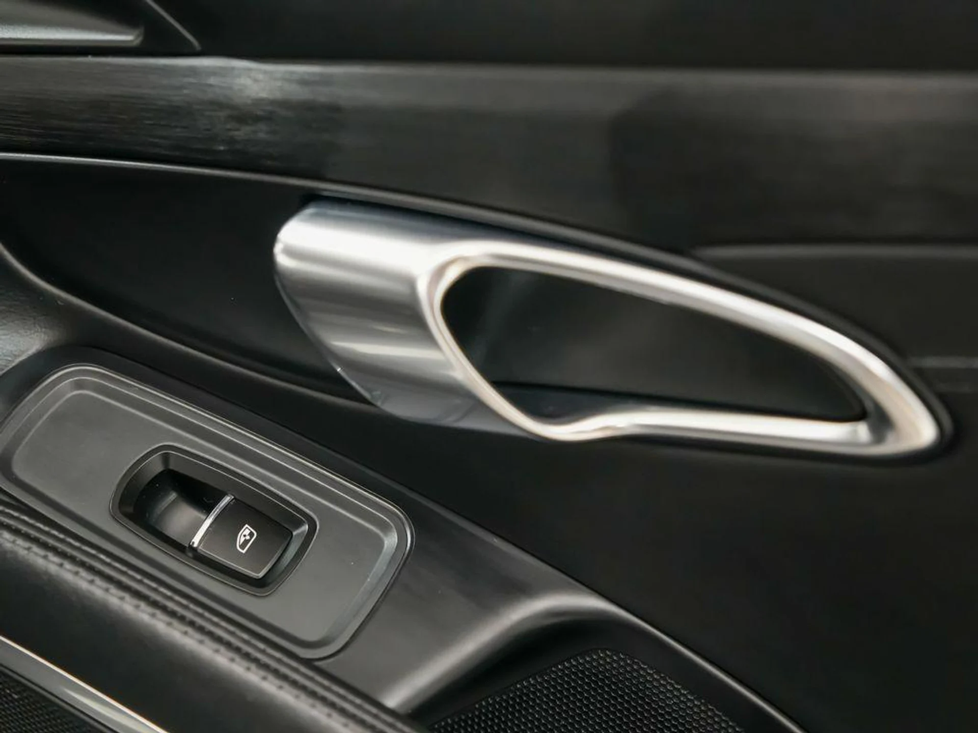 mph015_68870627_3swm_B5_i_I_Uzj8b3_H_Am8_K_sr_Nu4_4154aee627