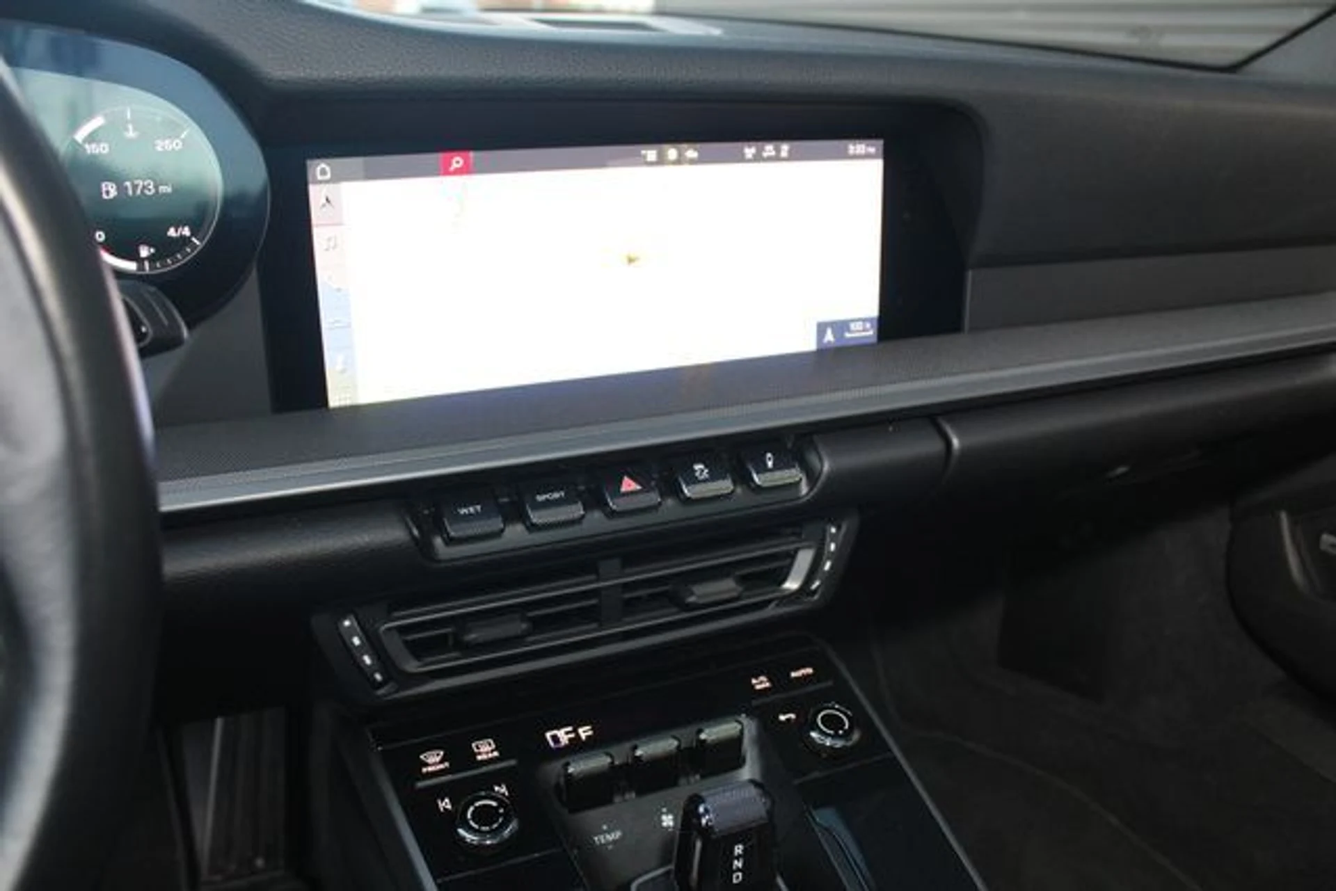 mph015_698530297_eaa1c9c740f30da0aa327c979e71a198x_0fa4267ed1