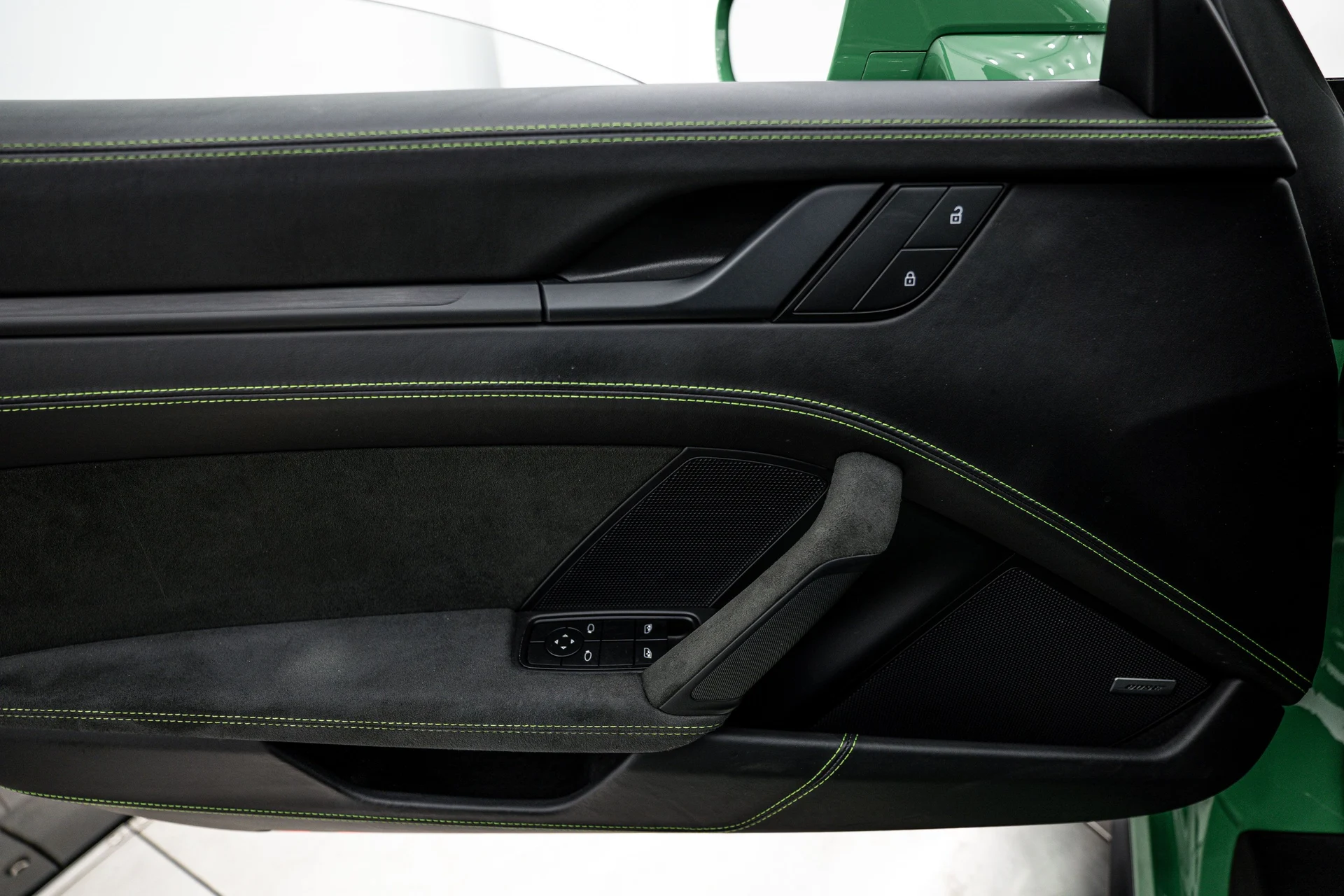 mph015_701015384_59e698613b80734904b430d067cff96b_e49fb0a85f