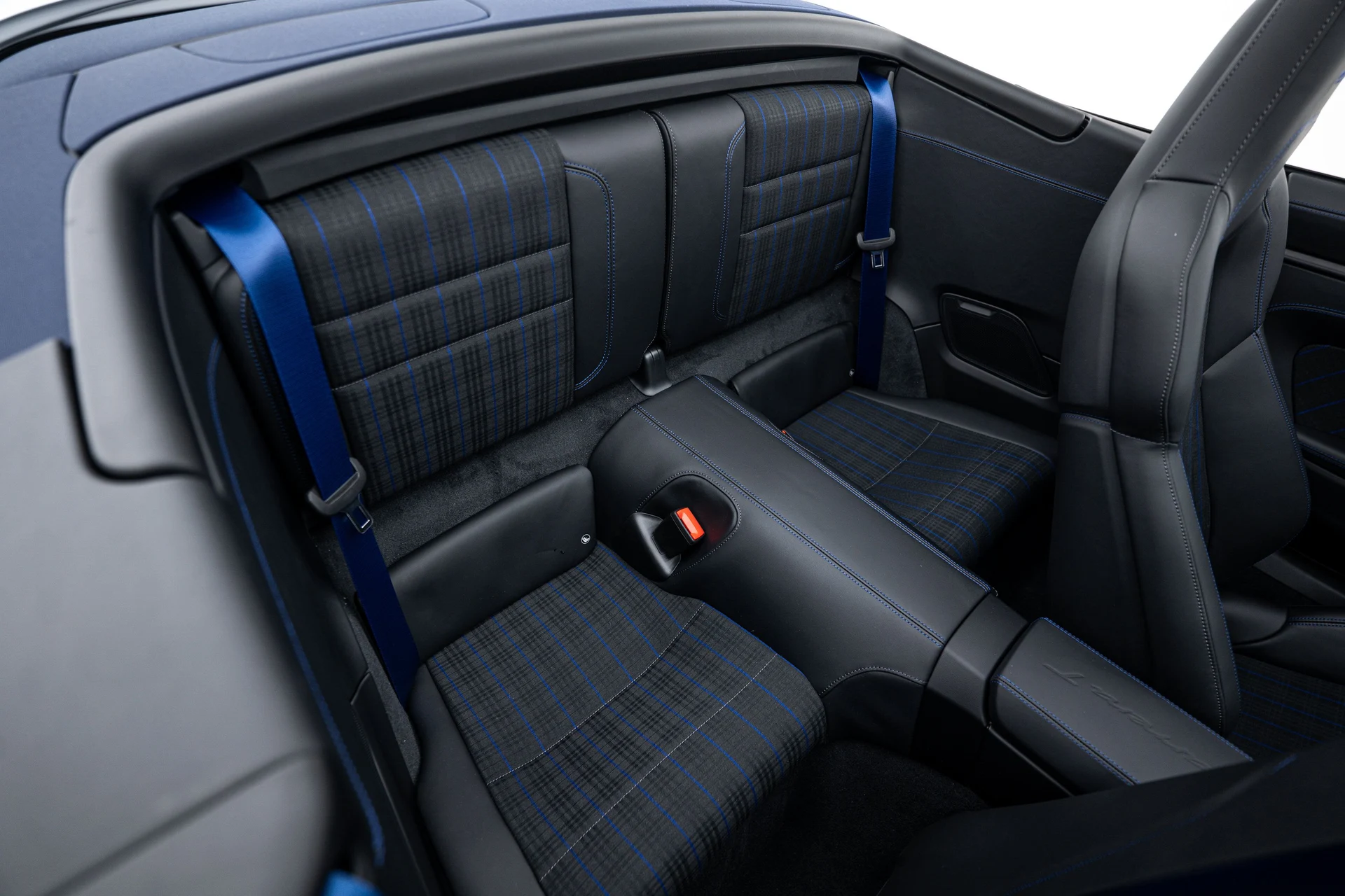 mph015_701619935_1e5f93178fc410b855ec69c0e43f2c9f_8563b44f89