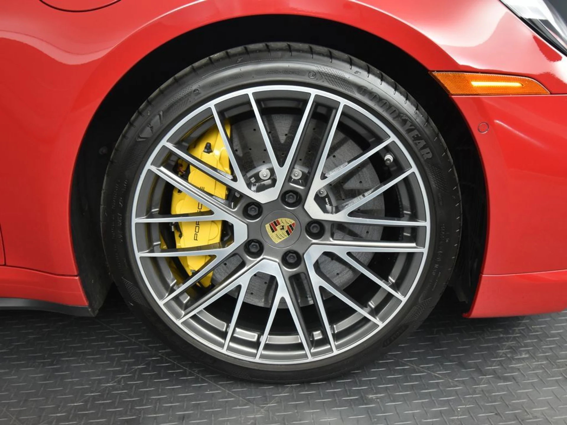 mph015_702087785_db5cdf3a7341baa4d8768a9c98bf7935x_f97f669eab