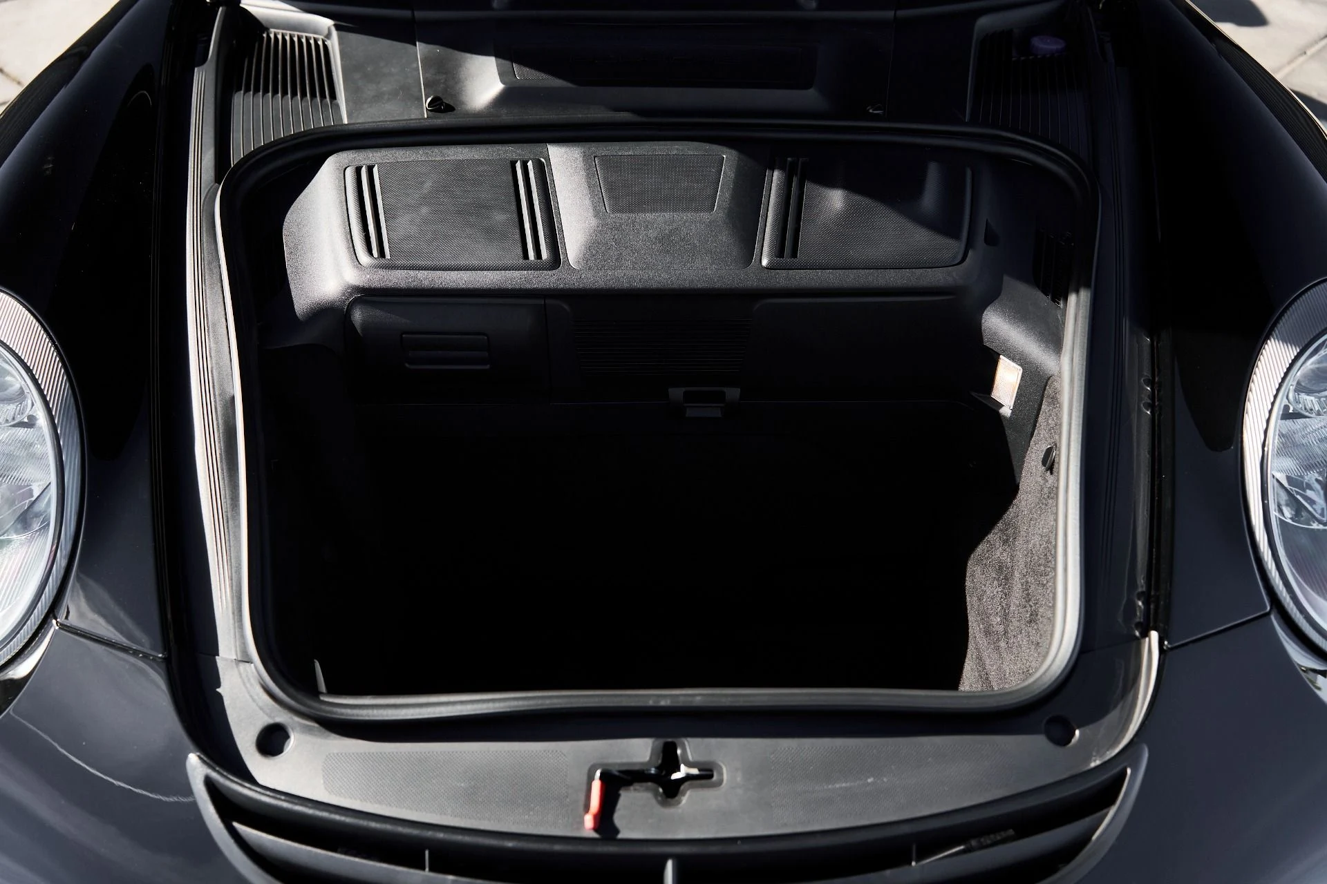 mph015_722080215_Used_2007_Porsche_911_RS_1763228663_84a284ce1e