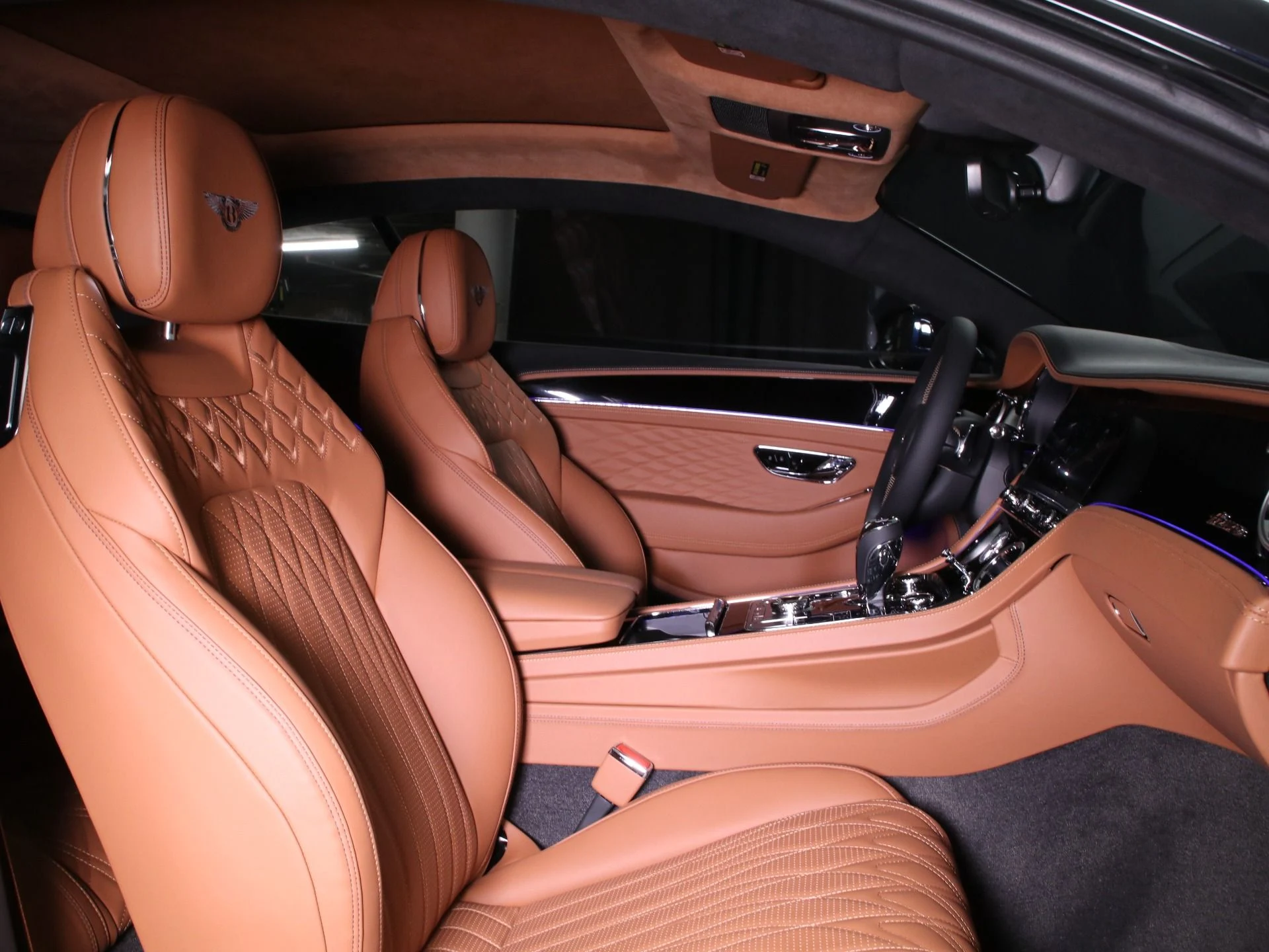 mph015_730722827_New_2026_Bentley_Continental_GT_Azure_1768460913_b496fc3fe0