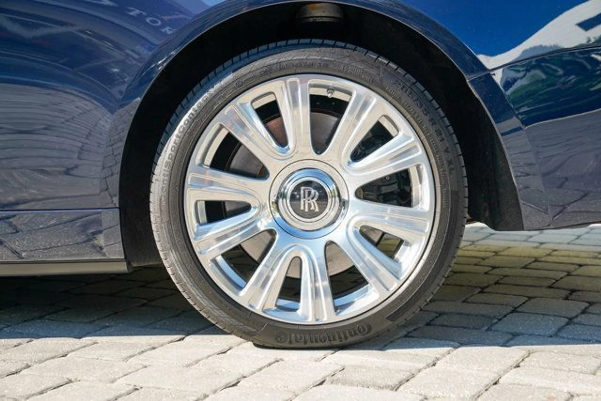 mph015_740476573_22939978_16_640_80578ebf6f