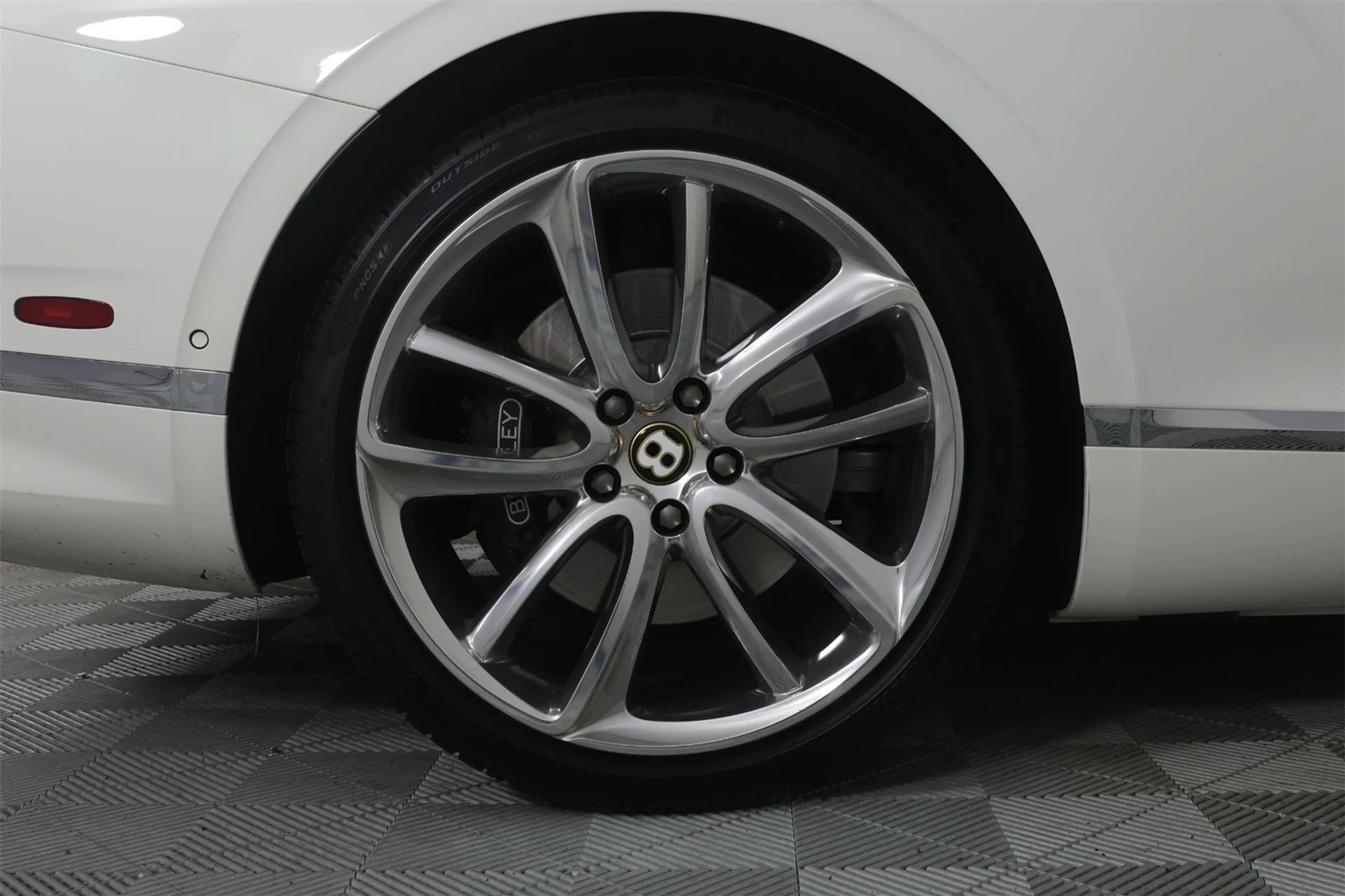 mph015_742088328_58fa23d1c15103ca47a2827d6caf0f8d_7f10aaabc7