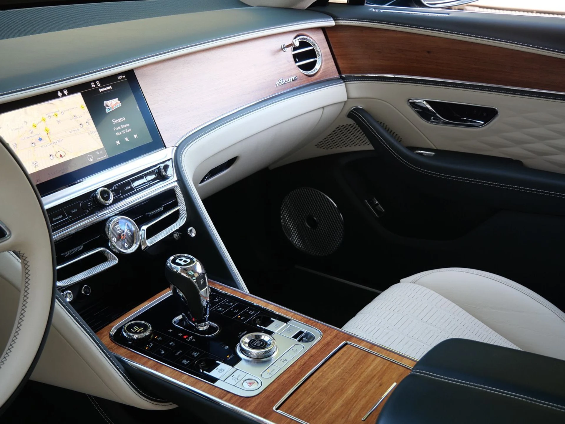 mph015_744912733_72d447733368c7b11aaa1e2016555827x_4ae8d4ebb7