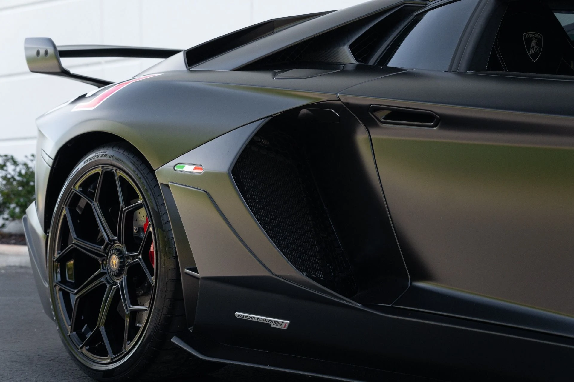 mph015_748636399_Used_2020_Lamborghini_Aventador_LP_770_4_SVJ_Roadster_1781235752_aeb705cde9