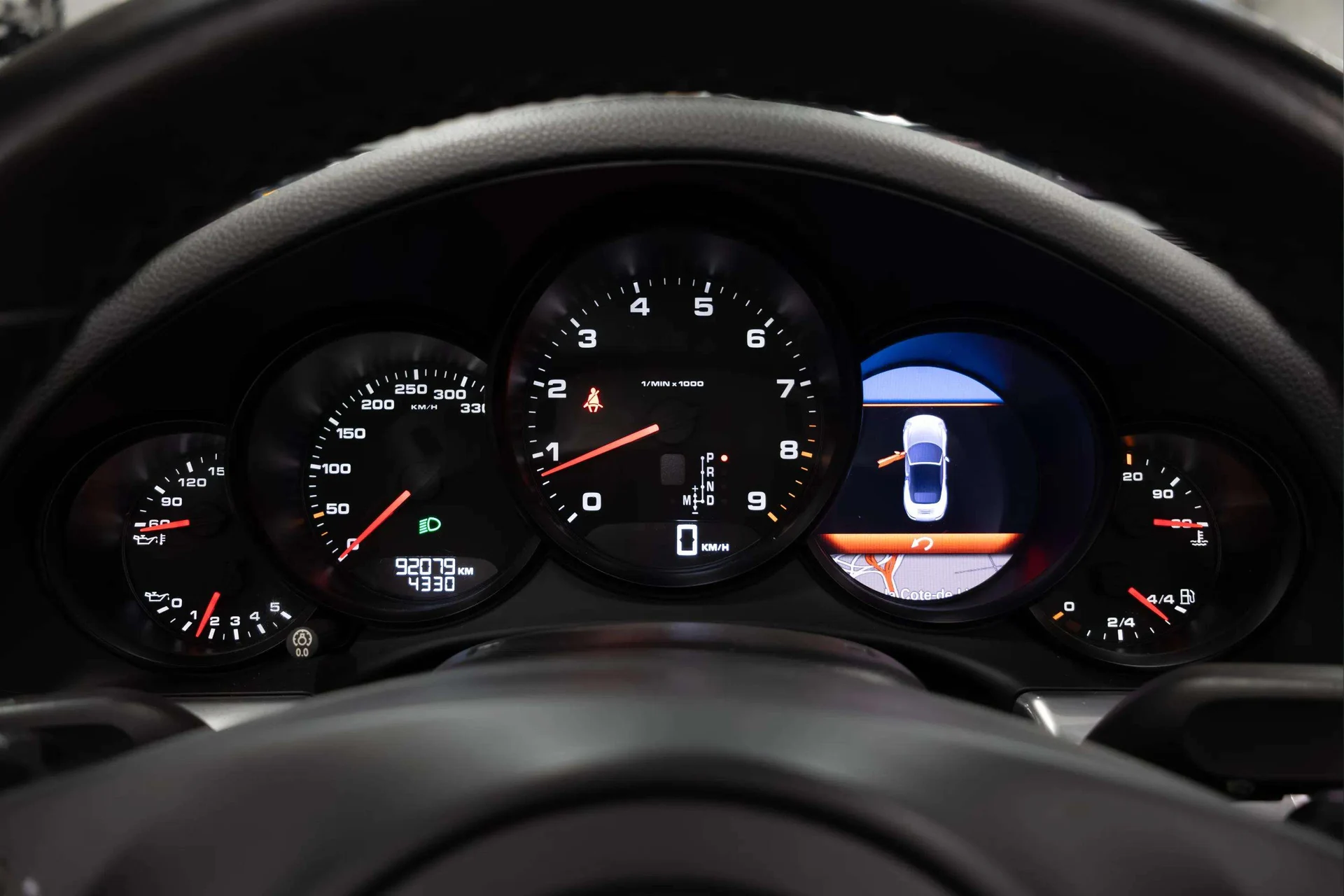 mph015_749637467_6be707e3_4cac_4d07_8408_962be91b71d4_2_15_Interior_201220_Porsche2091120_Carrera20_Cabriolet2028_WP_0_CA_2_A98_CS_14039029_23_8e0cbb4677
