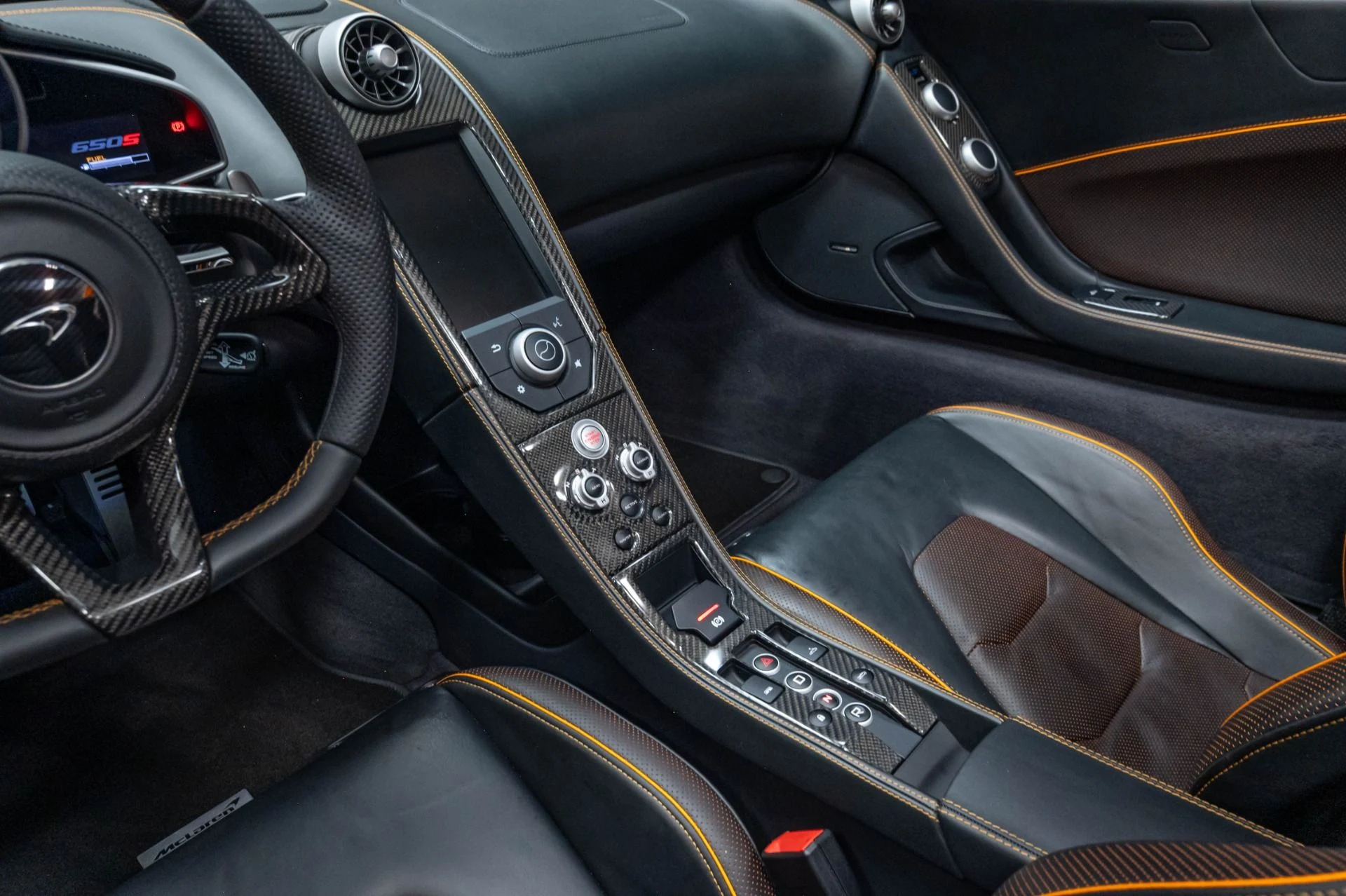 mph015_751397577_Used_2015_Mc_Laren_650_S_Spider_1784647983_6e6f952c61
