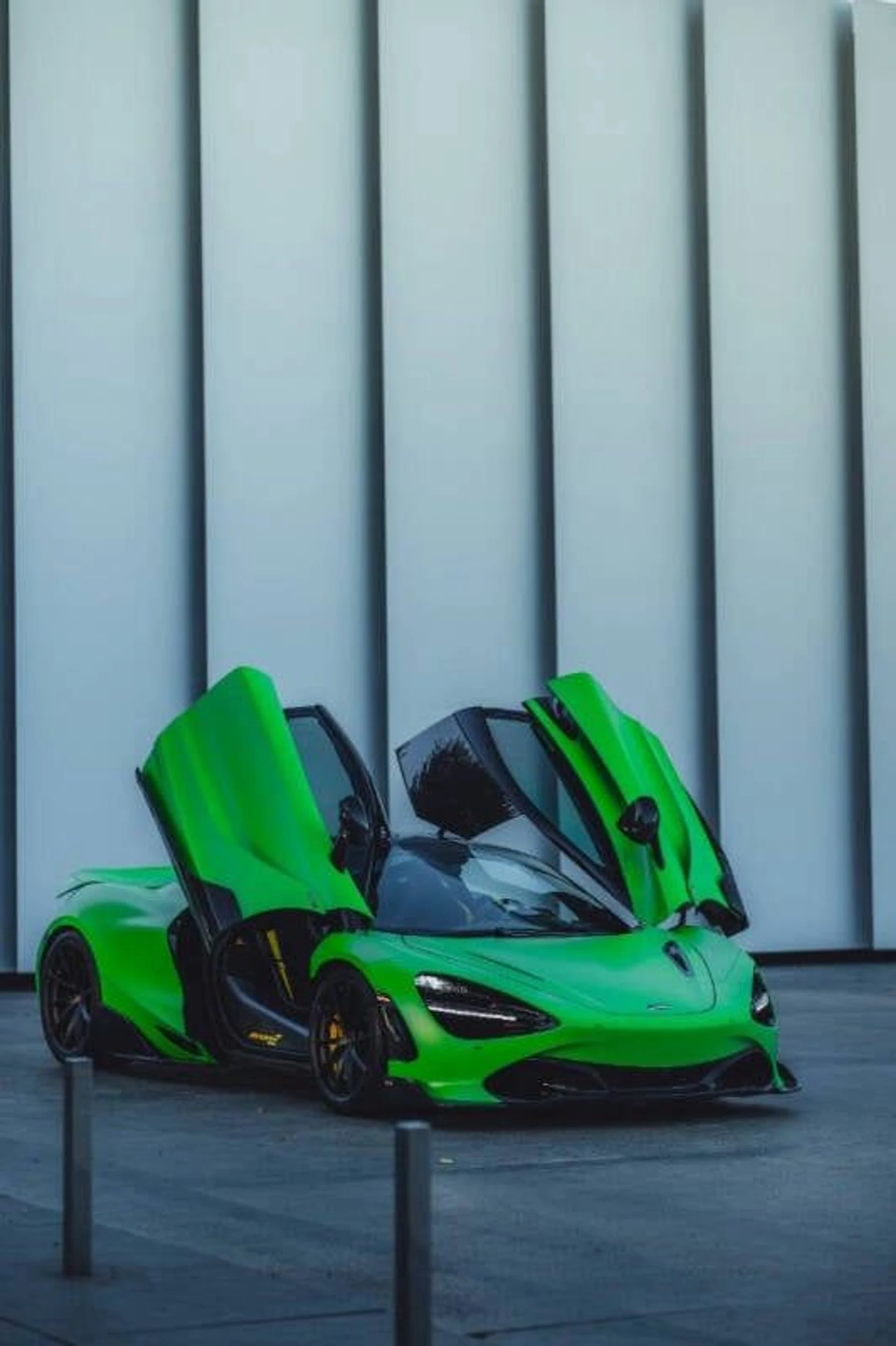 mph015_755862615_2018_mclaren_720s_performance_2dr_coupe_1b23684dc1