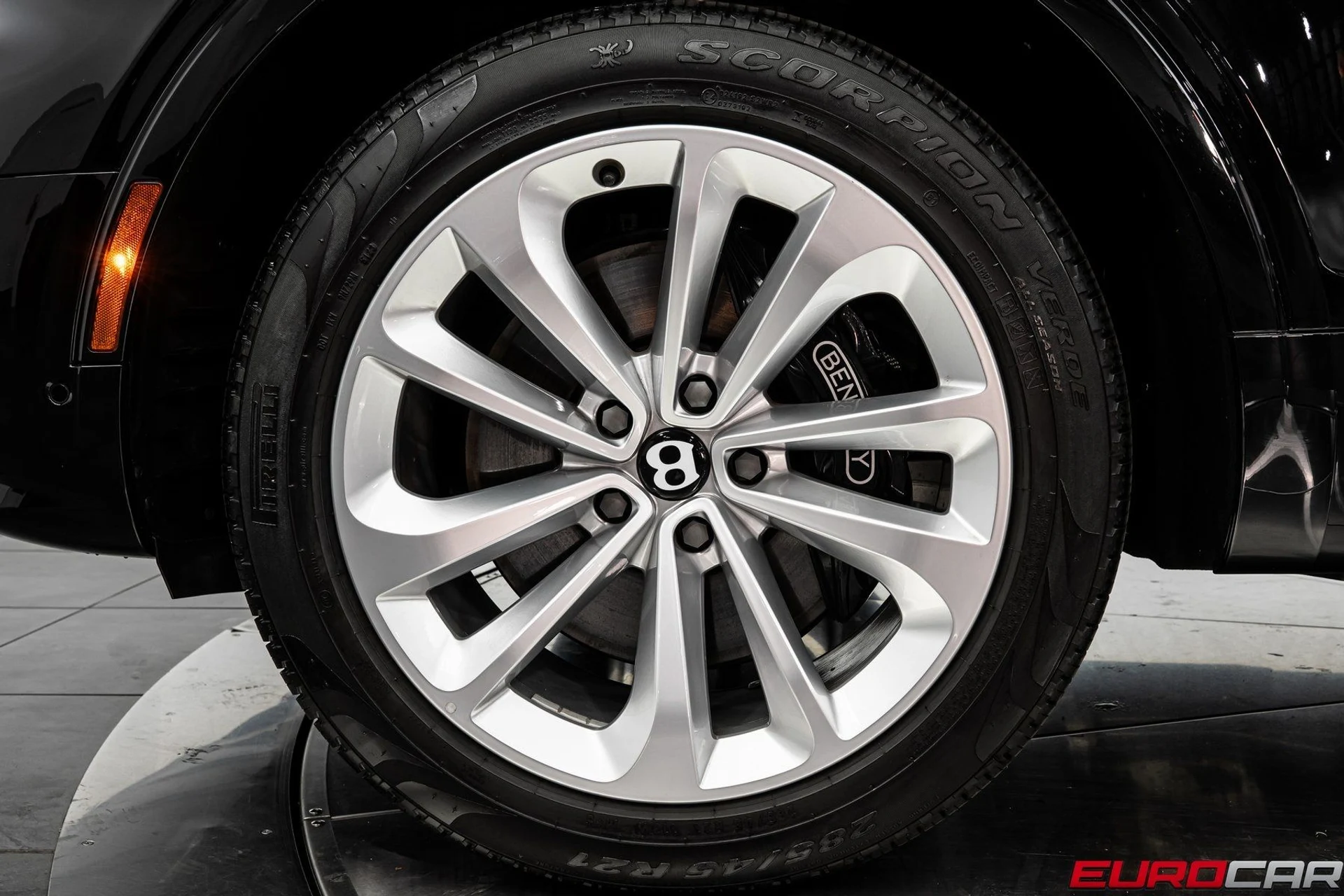 mph015_759900510_image_16_b9fe870d6f