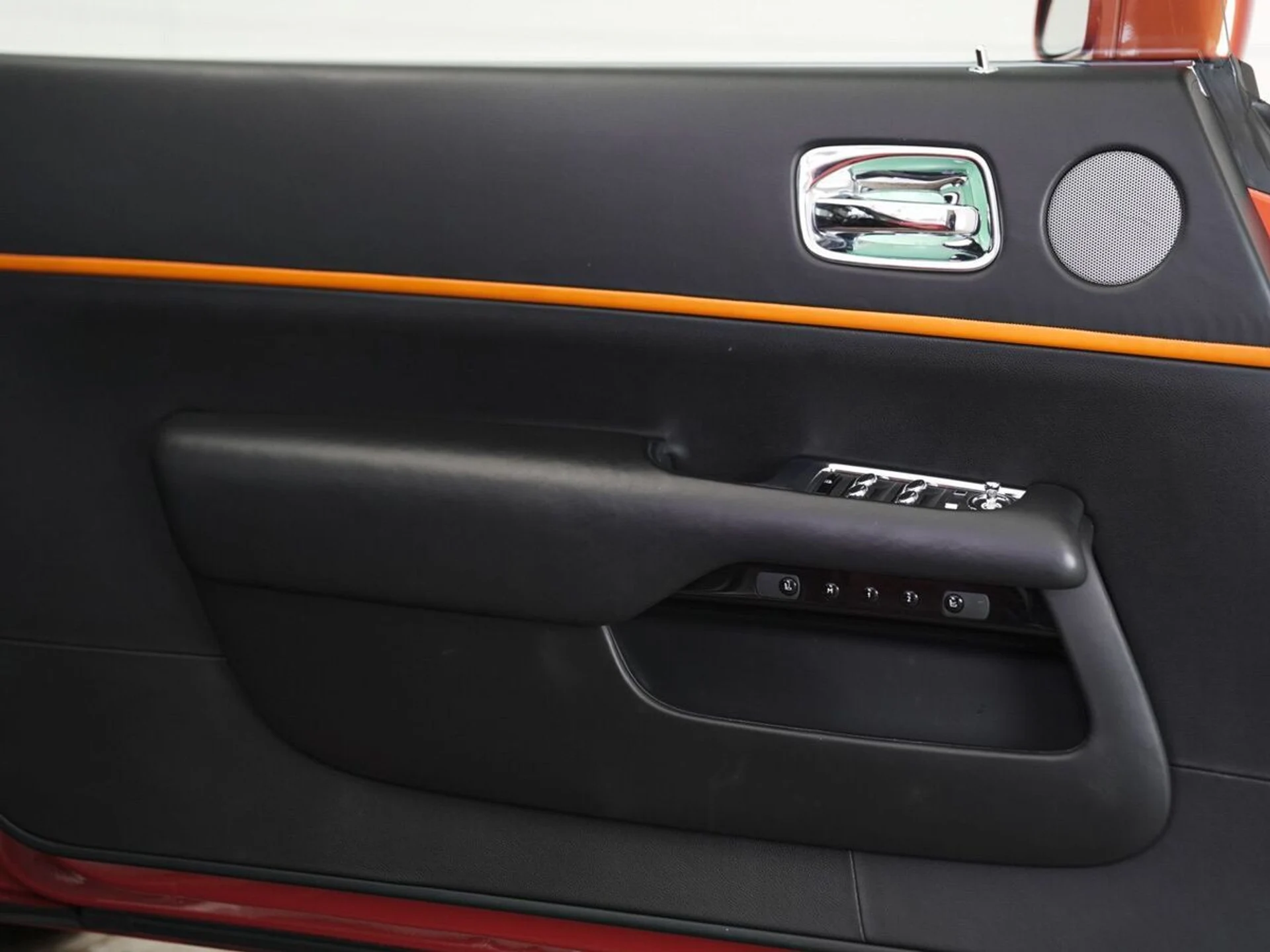 mph015_760558537_2uk99of72p0tg3itdy9n83tqcds0_985fdba993