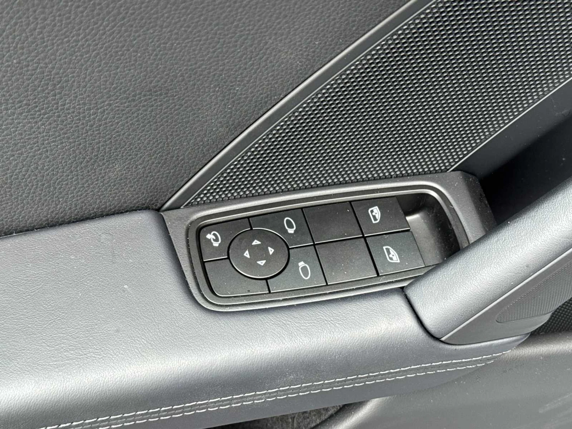 mph015_760936395_0f3ba7d0a949a259b857c752879a06c0x_696f5af1a7