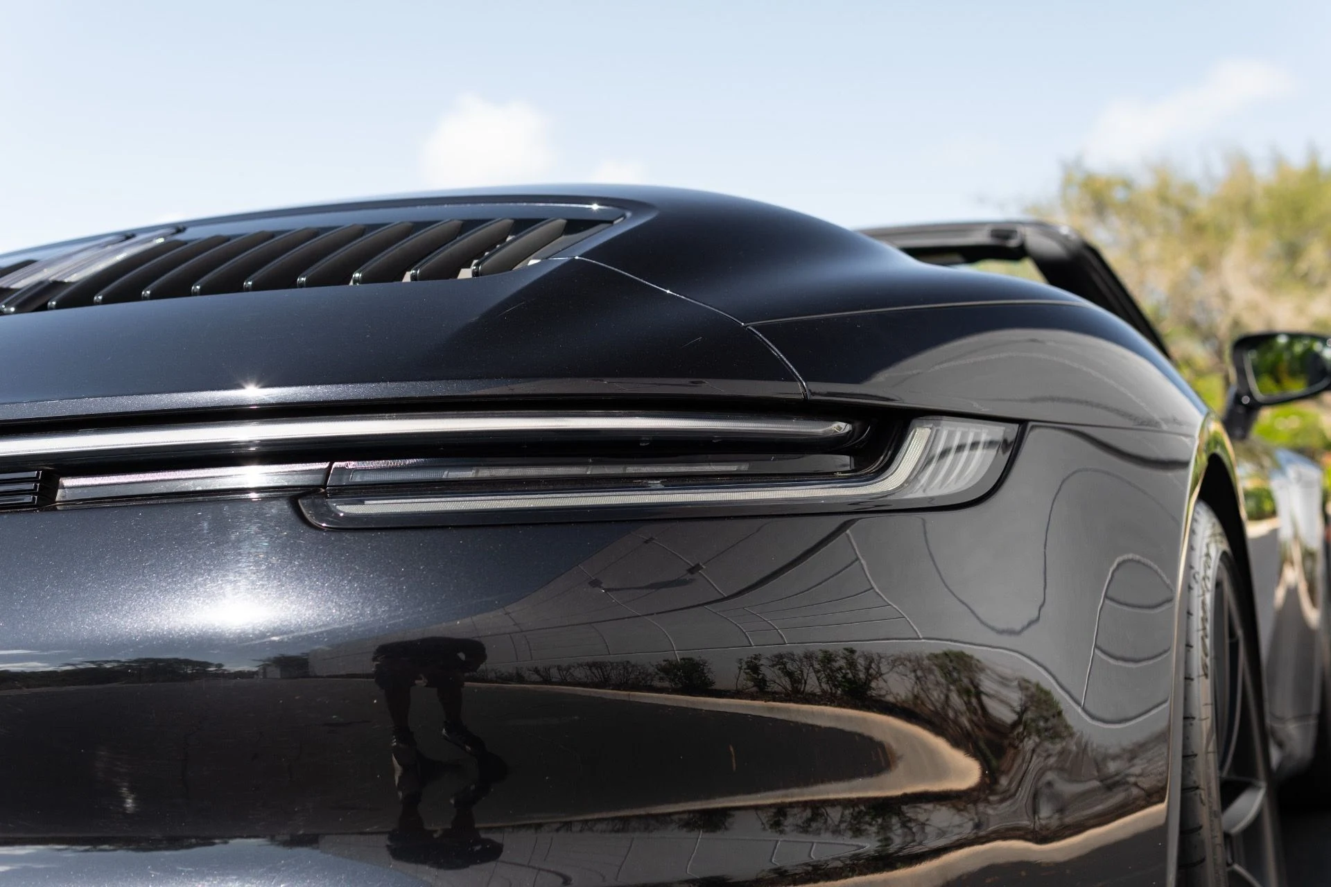 mph015_764300988_Used_2021_Porsche_911_Carrera_1772596654_4b64a7e335