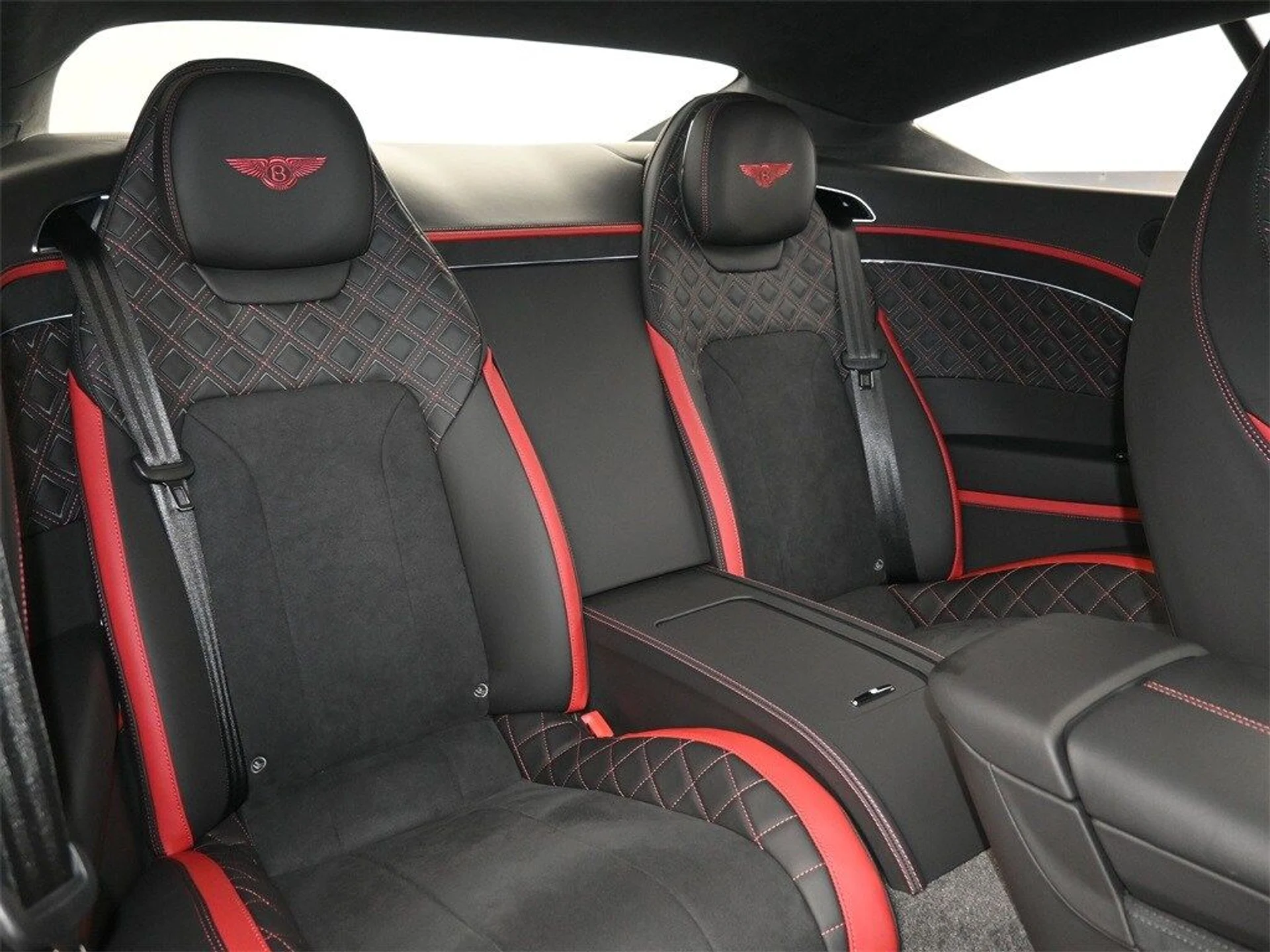 mph015_764315228_4c976d7521272bdf85adf53bad8c5e7bx_307d7622fa