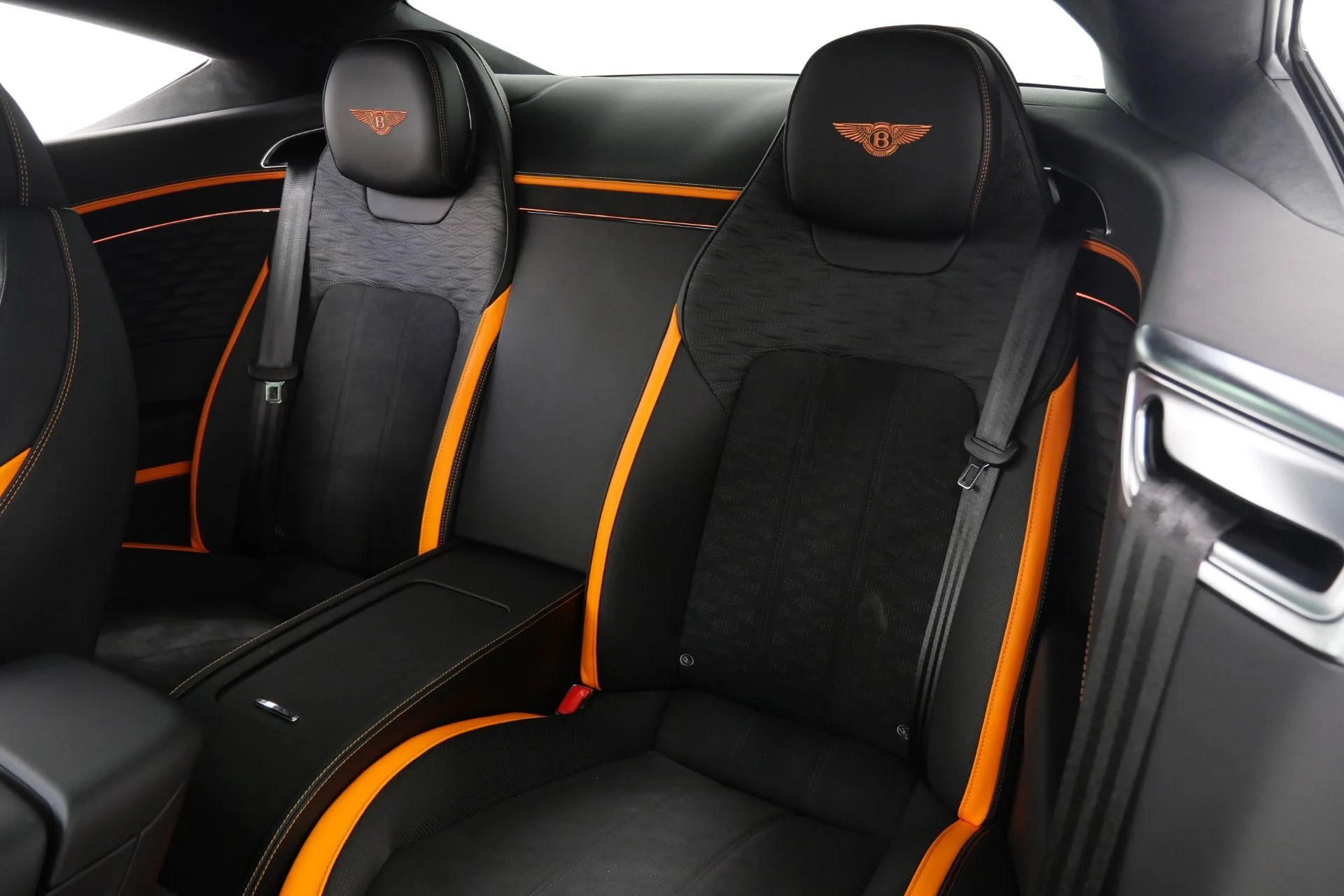 mph015_767555728_Used_2025_Bentley_Continental_GT_Speed_771_Horsepower_Blackline_Specification_Touring_Specification_1783710635_ee1512eafc